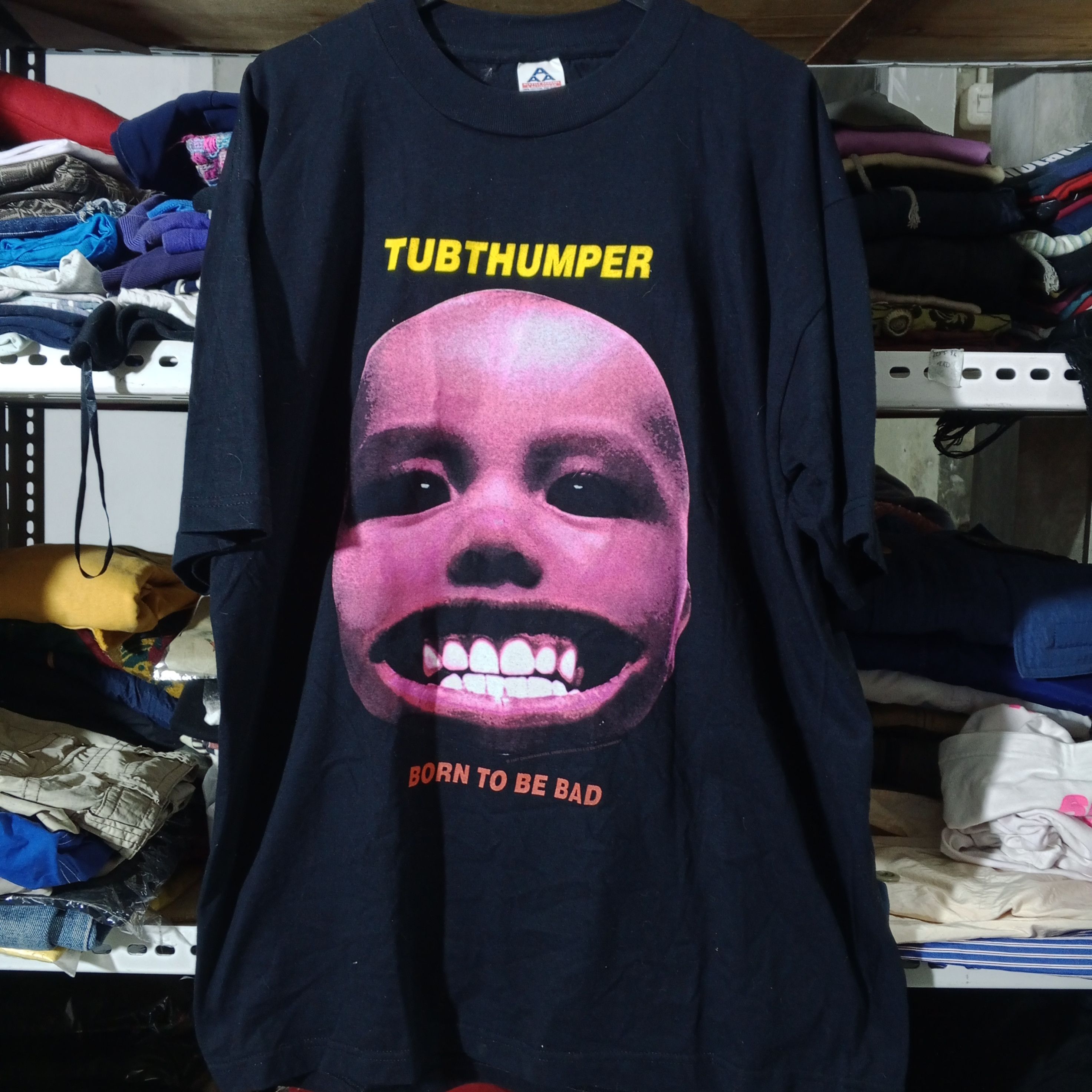 Vintage Vintage 90s Chumbawamba Band Shirt NOS Size US XL / EU 56 / 4 - 1 Thumbnail