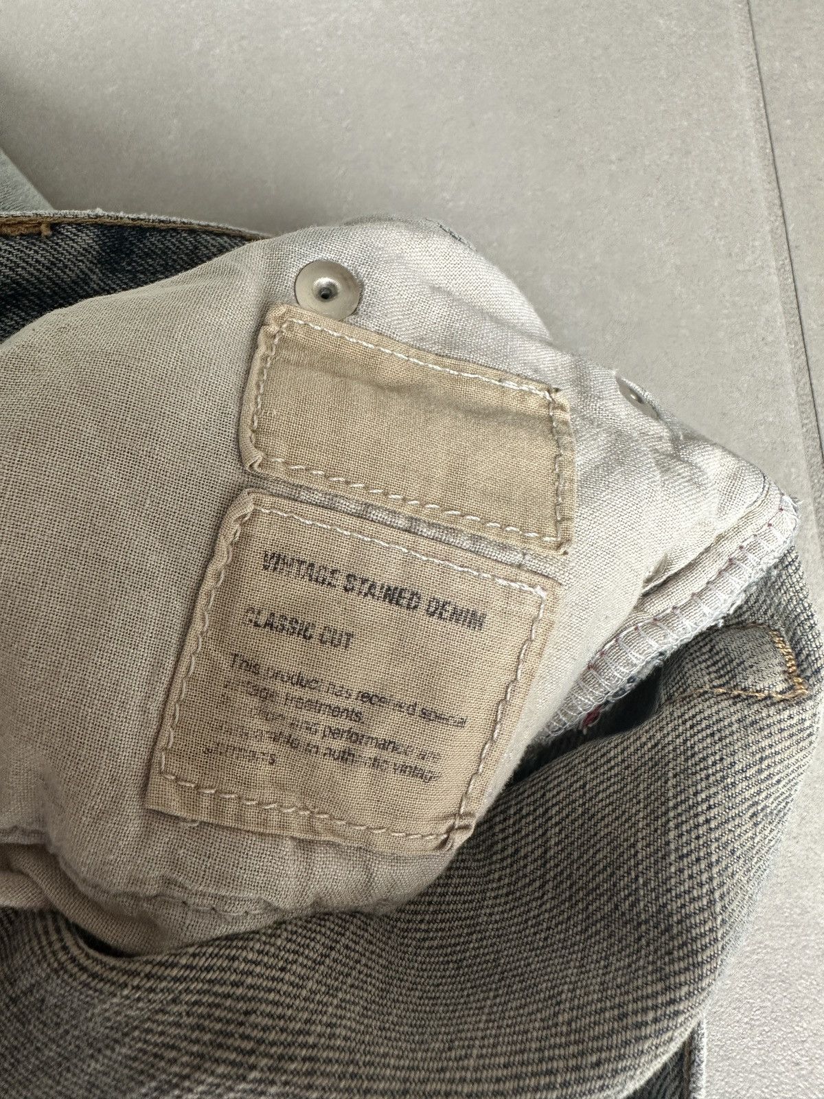 Helmut Lang 2000’s Helmut Lang classic cut stained denim Size US 30 / EU 46 - 9 Thumbnail