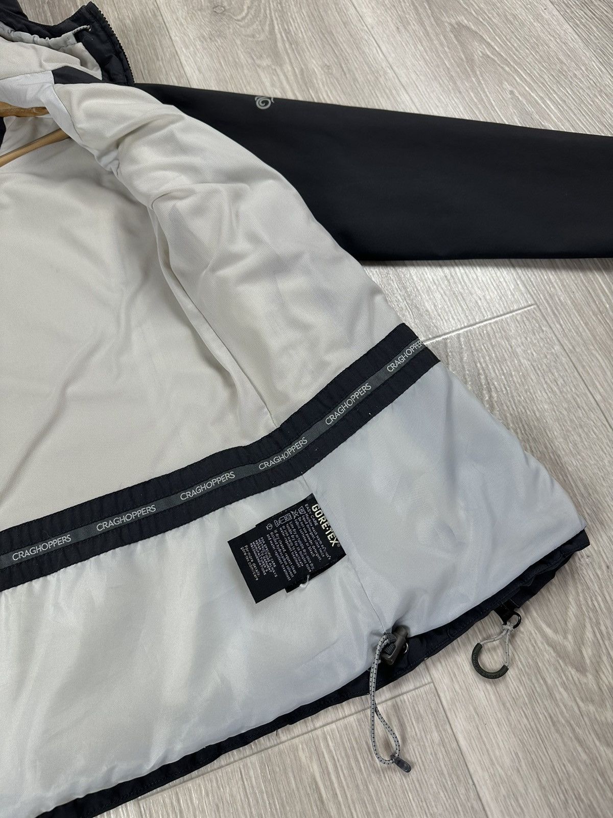 Goretex × Other Craghoppers Gore-Tex Women’s Rain Jacket Size M / US 6-8 / IT 42-44 - 10 Thumbnail