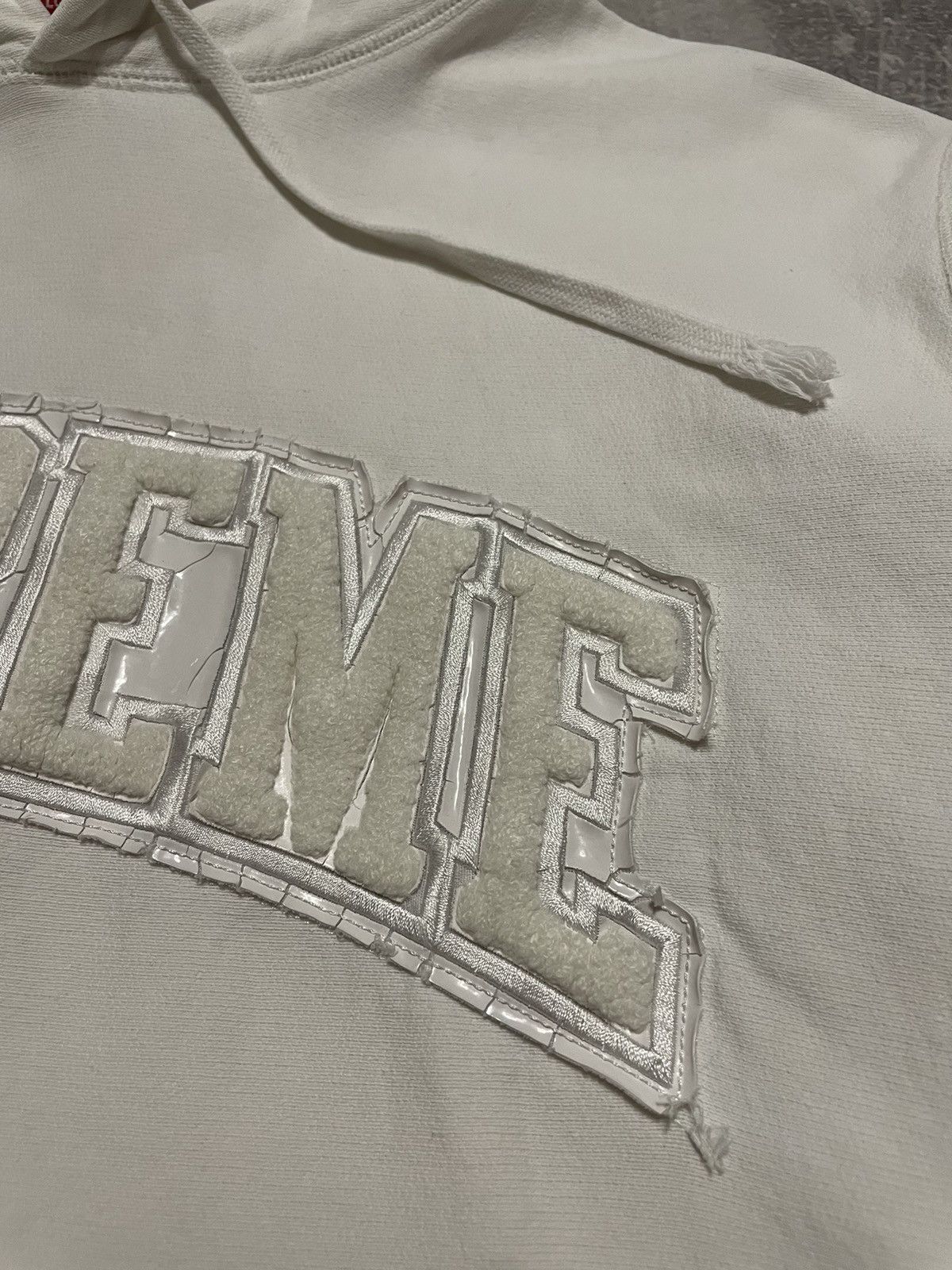 Supreme Supreme Hoodie Size US L / EU 52-54 / 3 - 6 Thumbnail
