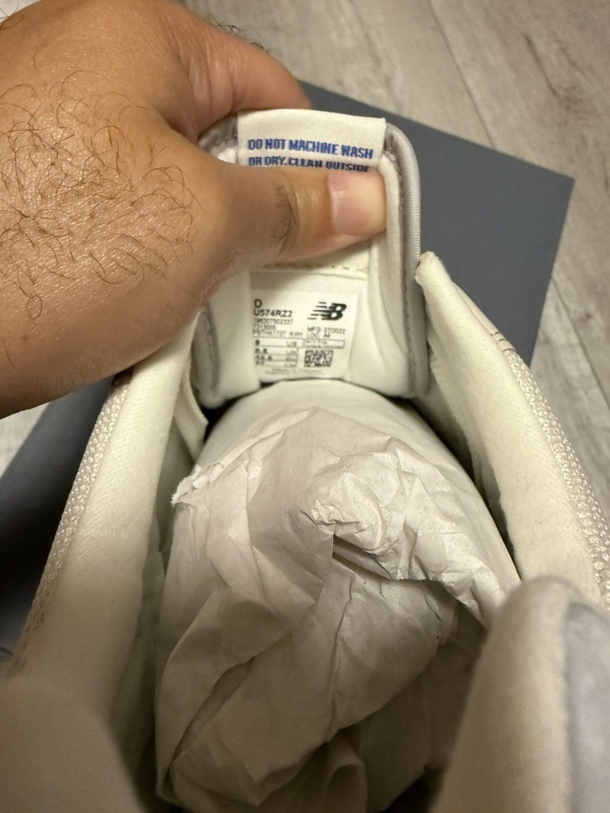 New Balance New Balance 574 “Light Gray” – Size 9 – Classic Suede & Mesh Size US 9 / EU 42 - 8 Thumbnail