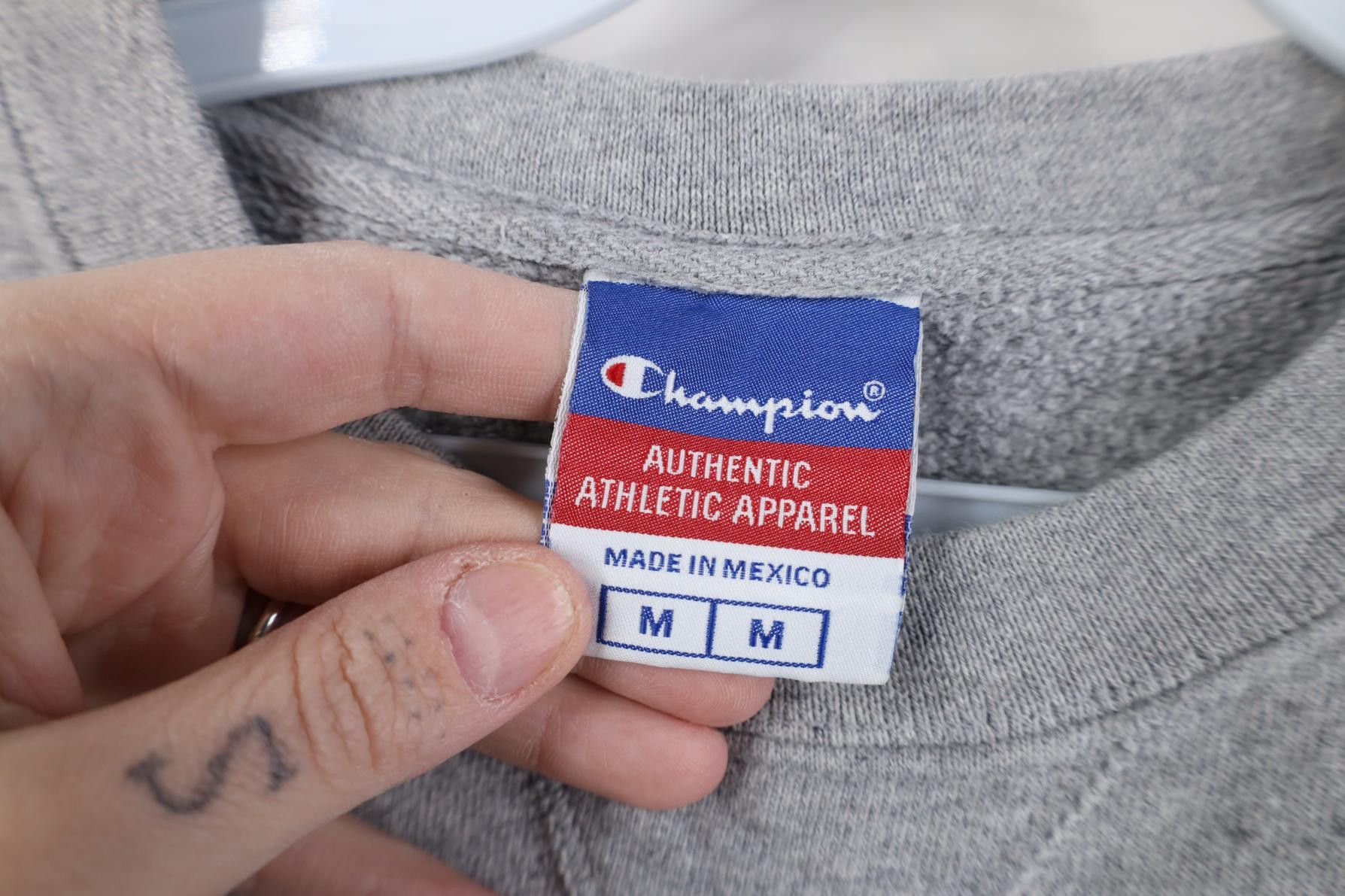 Champion Vintage 90s Y2K Champion Helzburg Diamonds Sweatshirt Size US M / EU 48-50 / 2 - 8 Thumbnail