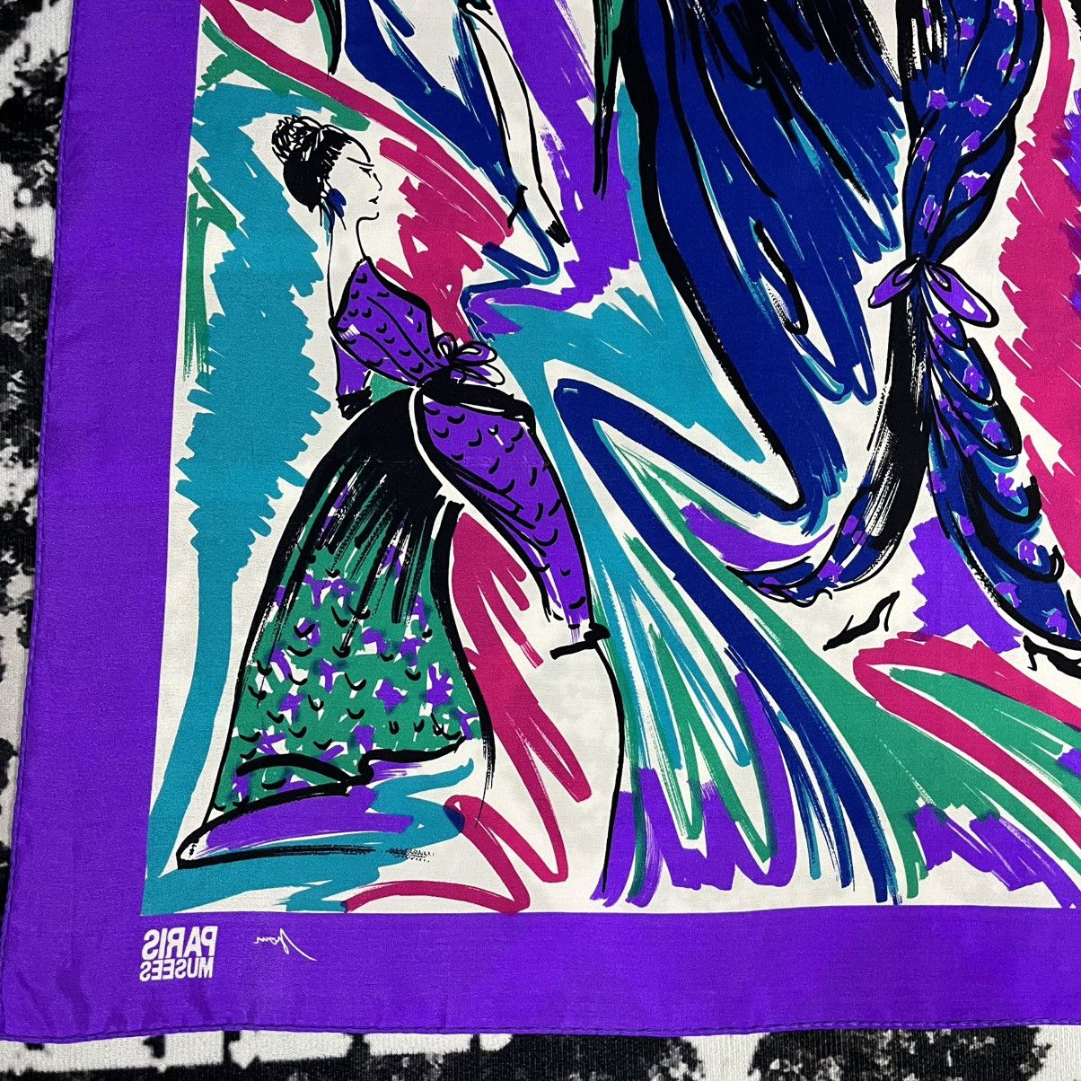 Balenciaga Balenciaga Abstract Design Silk Scarf Size ONE SIZE - 12 Thumbnail