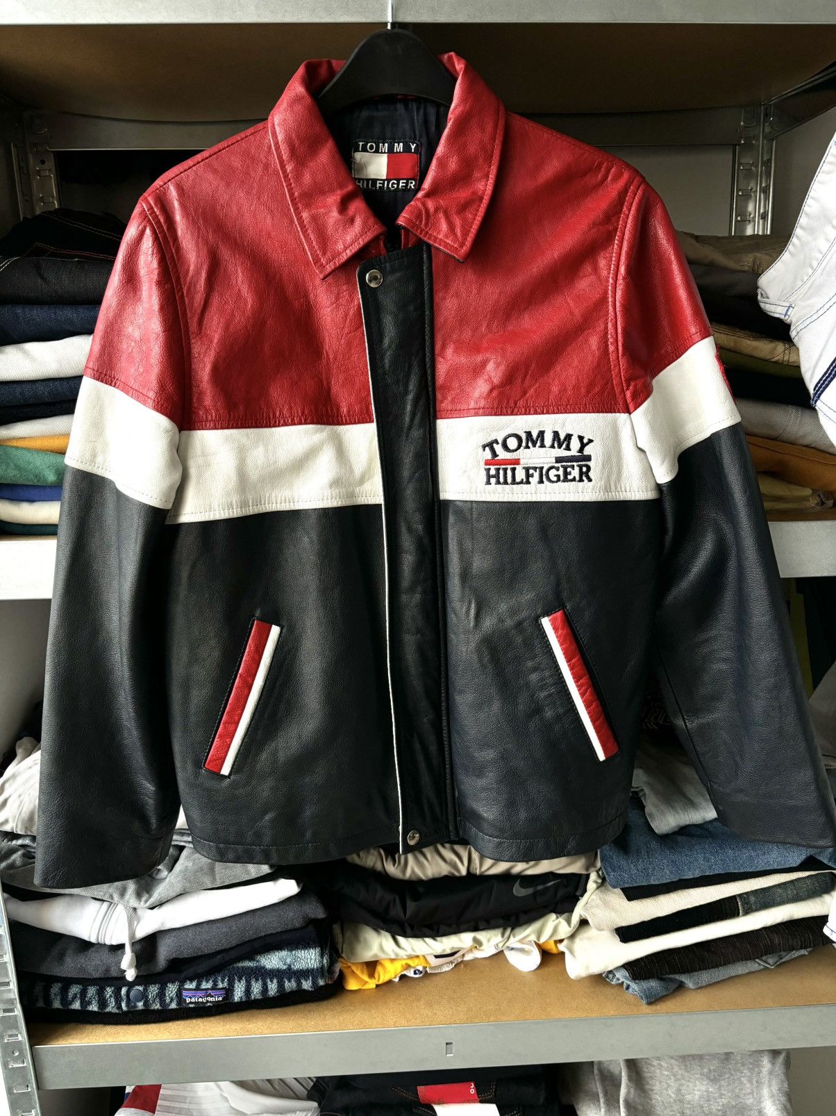 Tommy Hilfiger × Vintage Vintage Tommy Hilfiger Leather Jacket Size XS / US 0-2 / IT 36-38 - 3 Thumbnail