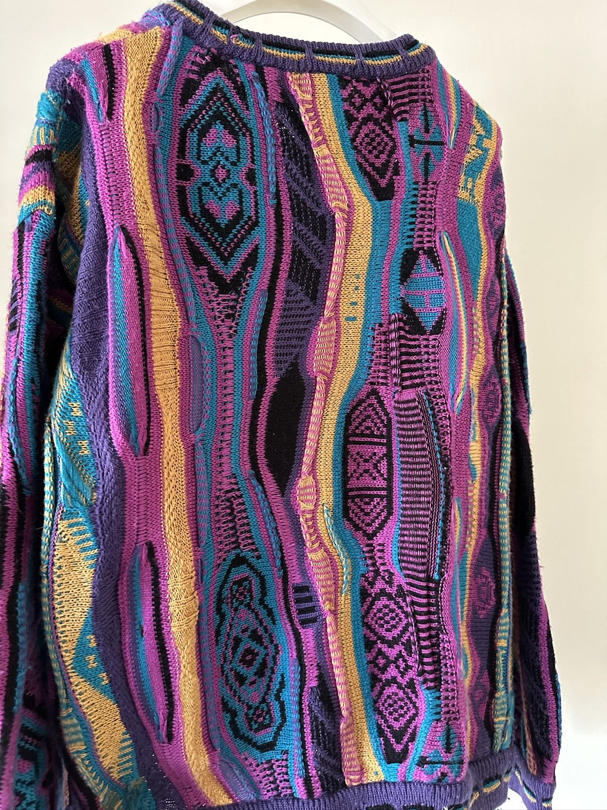 Coogi 1980s Giovanni Uomo 3D Knitted Sweater Size US M / EU 48-50 / 2 - 6 Thumbnail