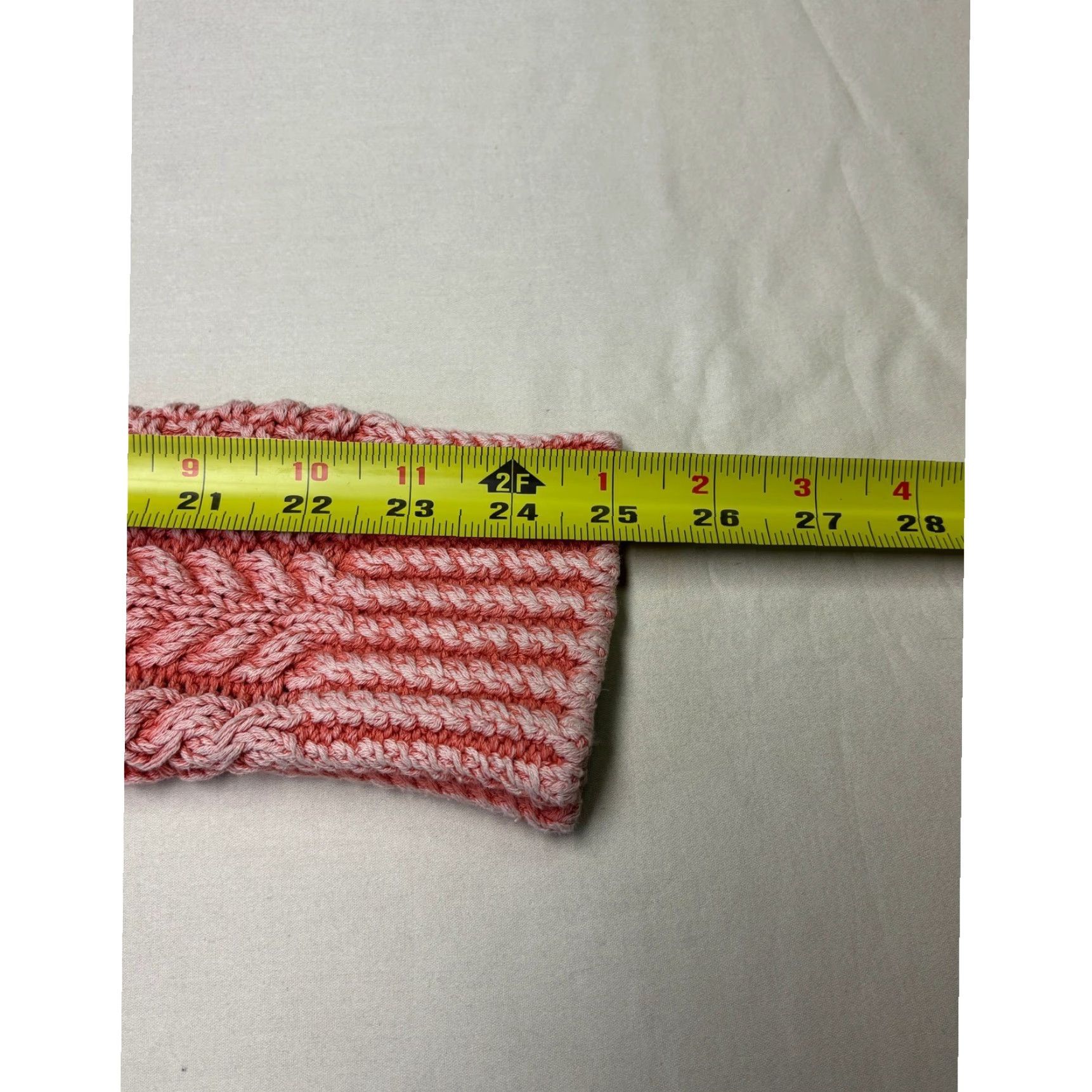 Vintage LL Bean Signature Womens Coral Pink Cable Knit Cotton Sweater Crew Neck Medium Womens Pullover Knit 100% Cotton Heavyweight Casual Fall Winter Spring Size M / US 6-8 / IT 42-44 - 8 Thumbnail
