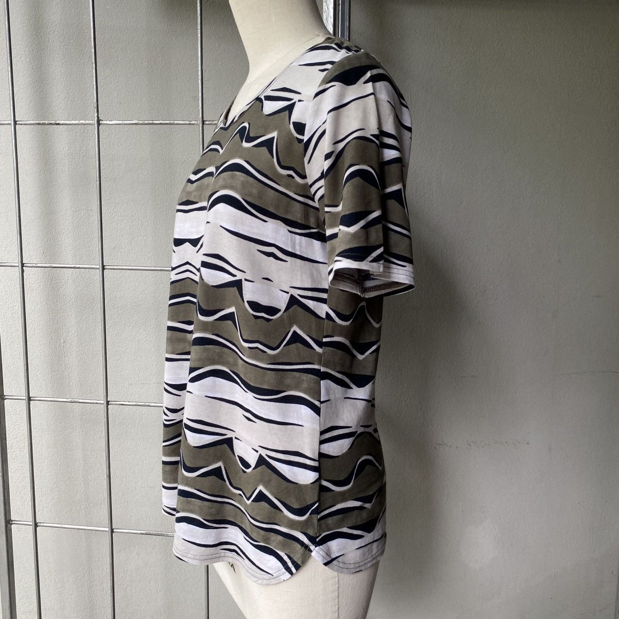 Designer EVEX Olive White Abstract Print T-Shirt Size S / US 4 / IT 40 - 16 Thumbnail