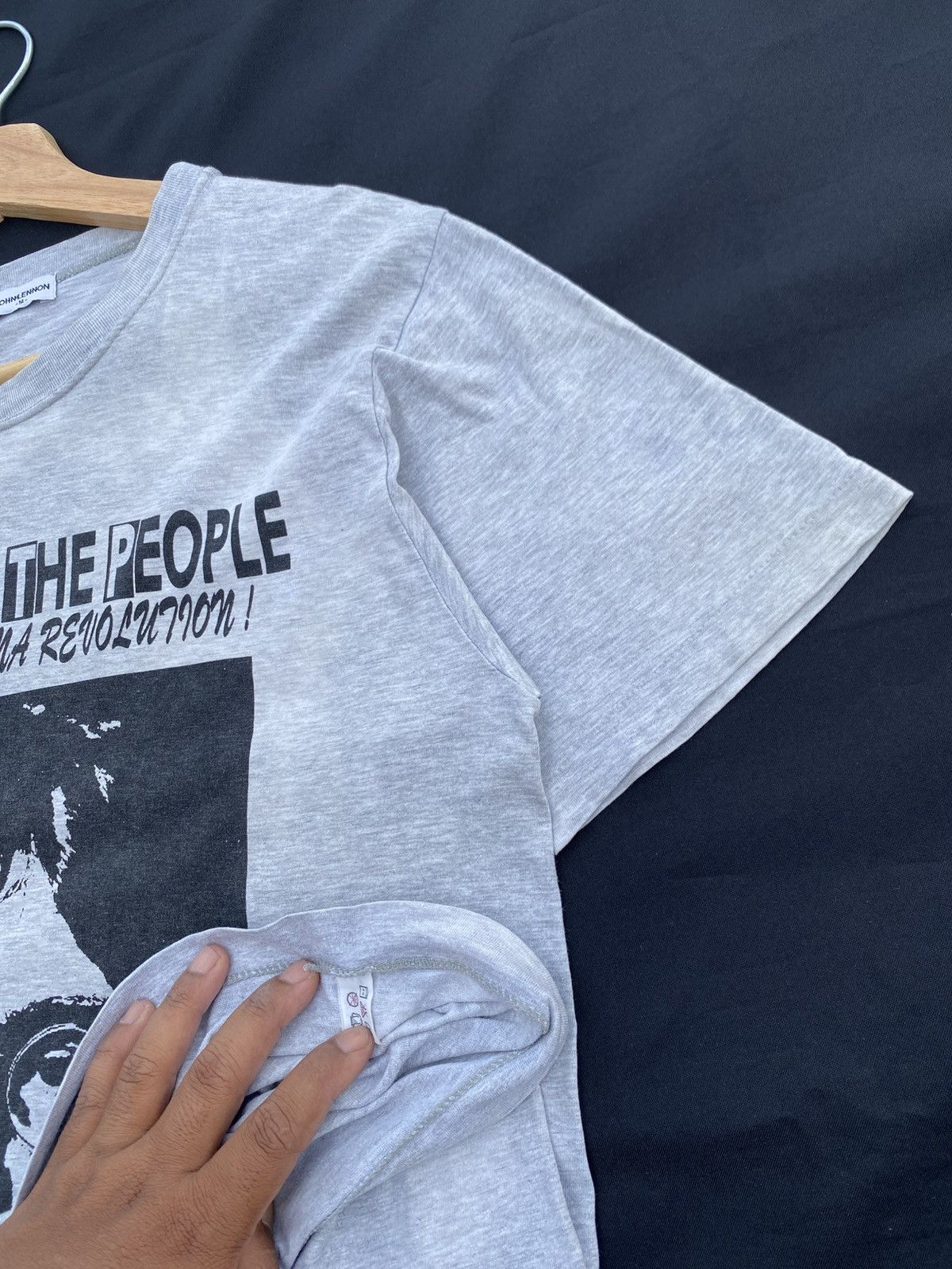 Band Tees Vtg John Lennon Power to People Say You Want Revulation Tee Size US S / EU 44-46 / 1 - 9 Thumbnail