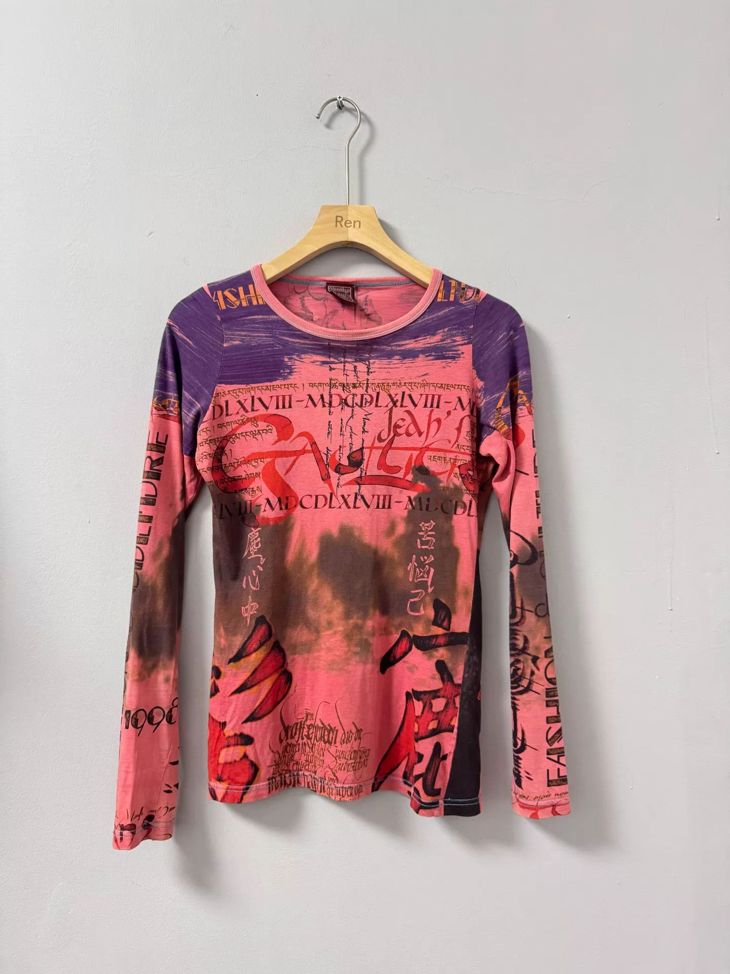 Jean Paul Gaultier Jean Paul Gaultier Cotton Long-Sleeve Red Purple Size 40 Size S / US 4 / IT 40 - 1 Thumbnail