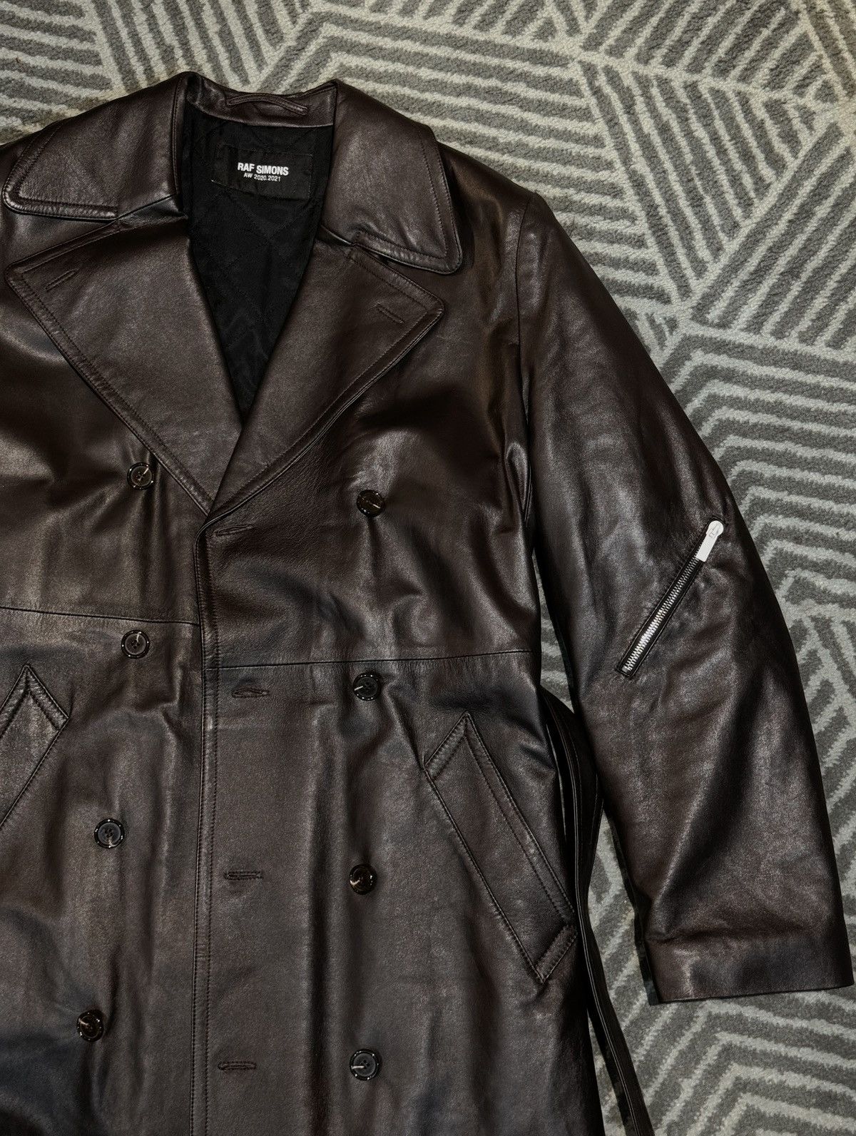 Raf Simons RAF Simons Fall2020 Runway Long leather trench coat Size US S / EU 44-46 / 1 - 9 Thumbnail