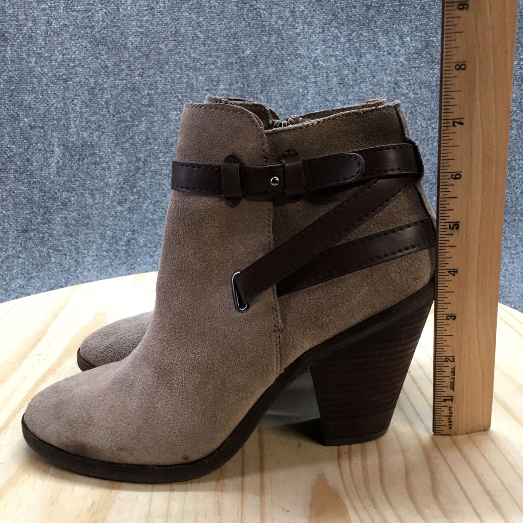 Dolce Vita DV Dolce Vita Boots Womens 9 Ankle Booties Heels Casual Brown Suede Side Zipper Size US 9 / IT 39 - 7 Thumbnail
