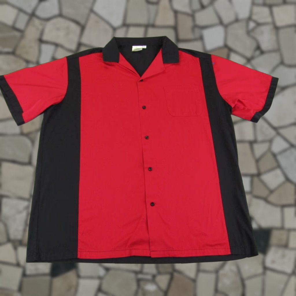 Vintage VINTAGE Cruisin USA Bowling Shirt Mens Large Red Rockabilly Button-Up Collared Short Sleeve Casual Rockabilly Retro Pockets Size US L / EU 52-54 / 3 - 1 Thumbnail