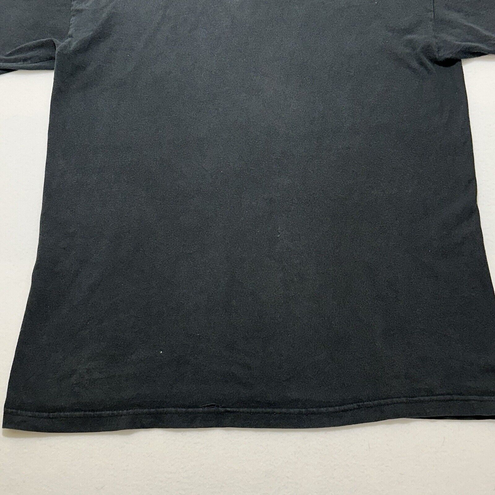 Obey OBEY Large Distressed Graphic T Shirt Star Logo Black Tee Size US L / EU 52-54 / 3 - 12 Thumbnail