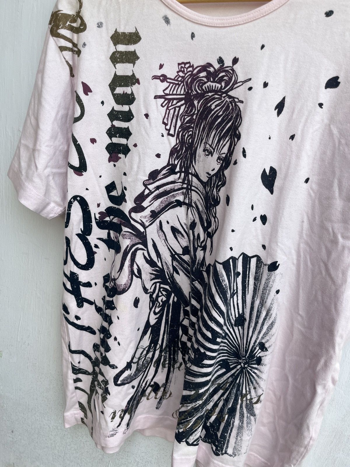 Beauty Beast Pastel Pink Geisha Avant-Garde Graphic Tee Shirt Size US M / EU 48-50 / 2 - 2 Thumbnail