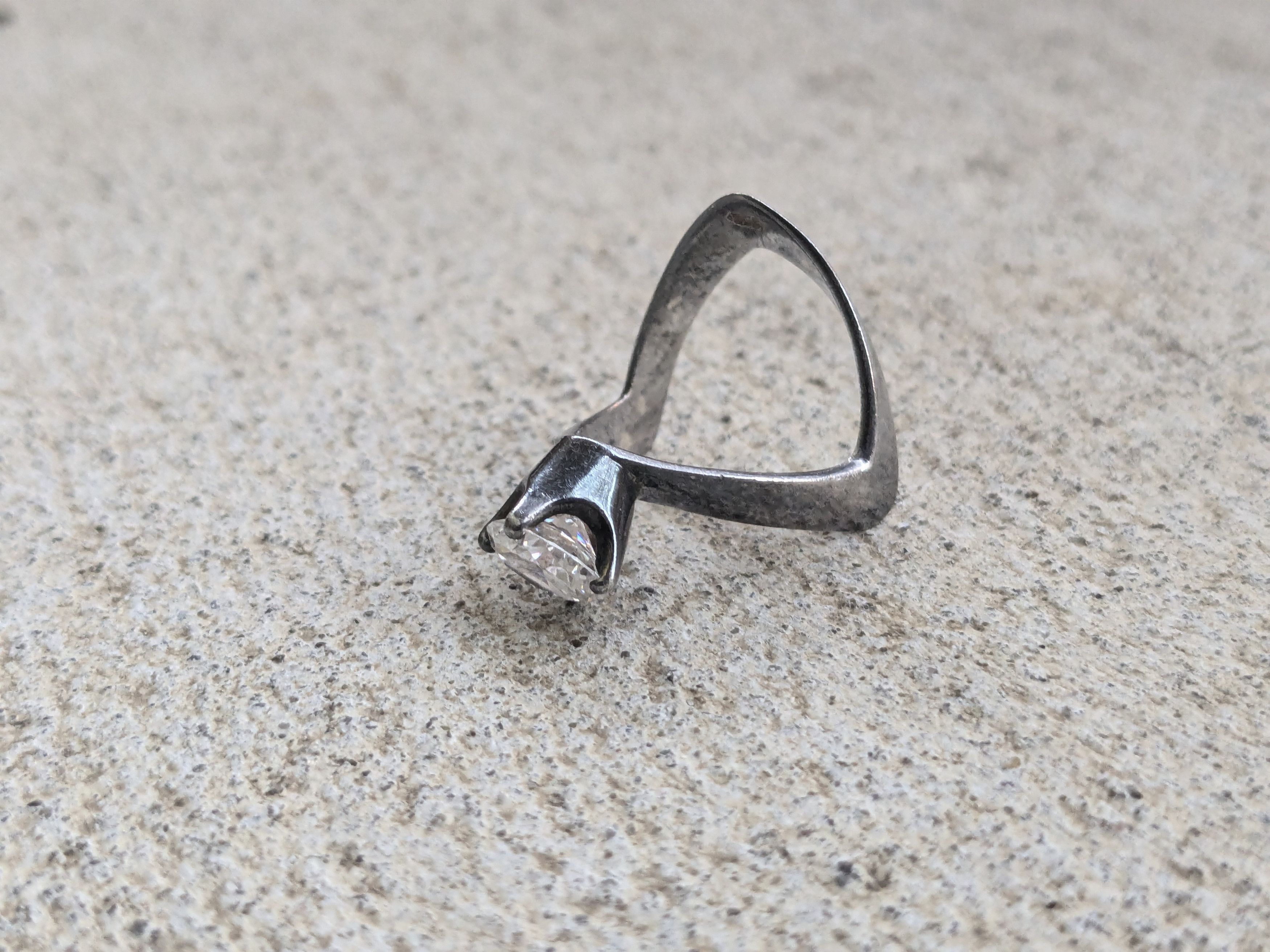 Other Vintage Sterling Silver Ring CZ Clear 7 Modern Abstract Size ONE SIZE - 6 Thumbnail