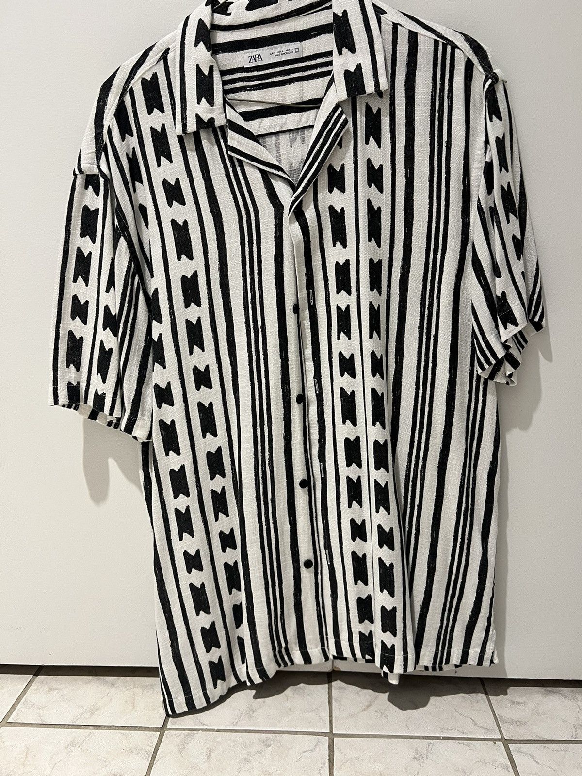 Zara Zara button up Size US L / EU 52-54 / 3 - 1 Thumbnail