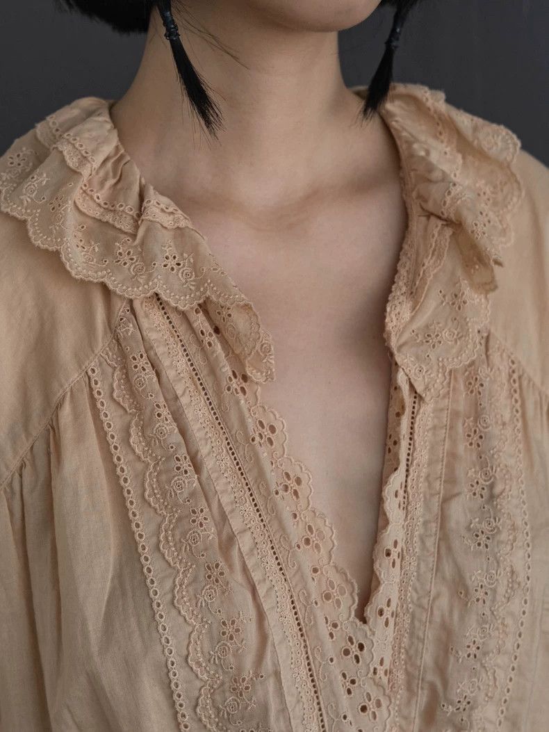 Comme des Garcons Comme Des Garcons Beige Lace Cardigan Size M / US 6-8 / IT 42-44 - 2 Thumbnail