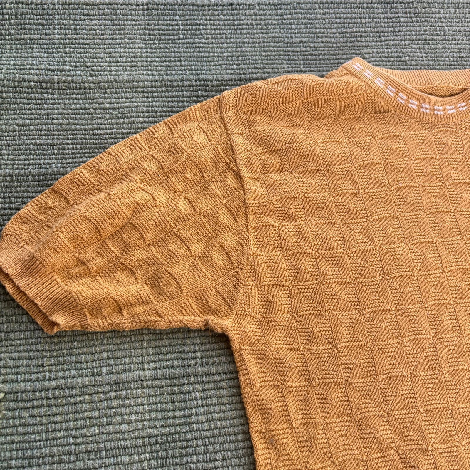 Vintage 60s vintage yellow knit checker pattern short sleeve sweater Size US M / EU 48-50 / 2 - 3 Thumbnail