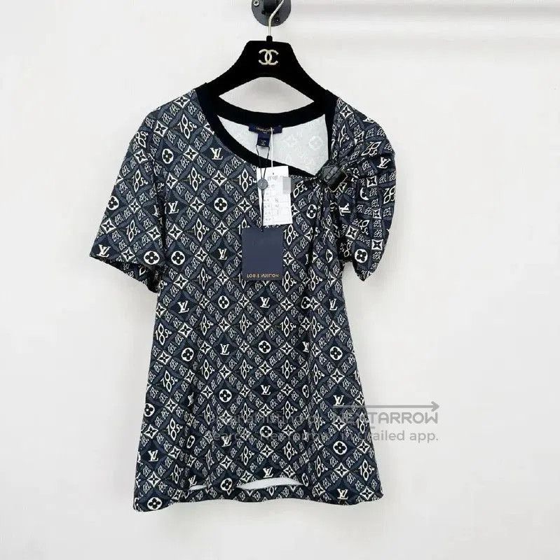 Louis Vuitton Louis Vuitton Blue Women's T. Size S / US 4 / IT 40 - 1 Thumbnail