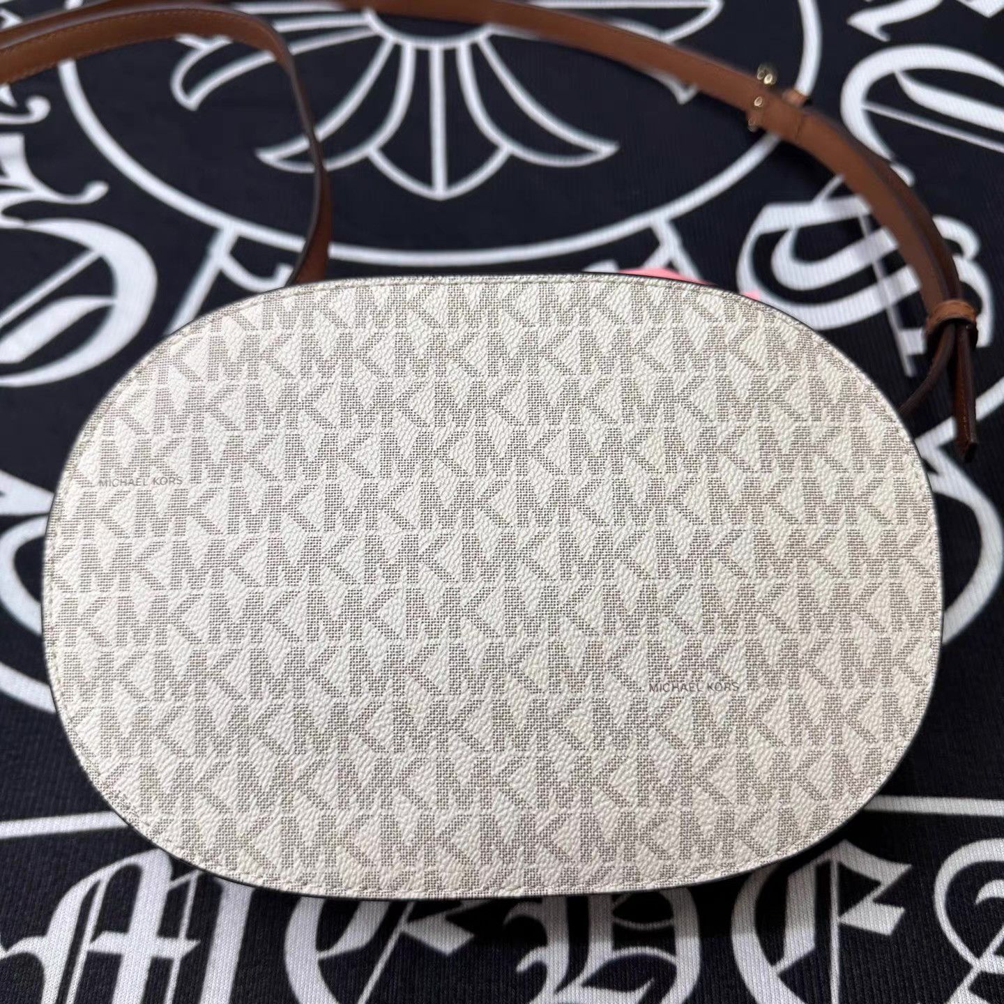 Michael Kors Kate Spade Black & White Houndstooth Classic Chain Bag Q10 Size ONE SIZE - 2 Thumbnail
