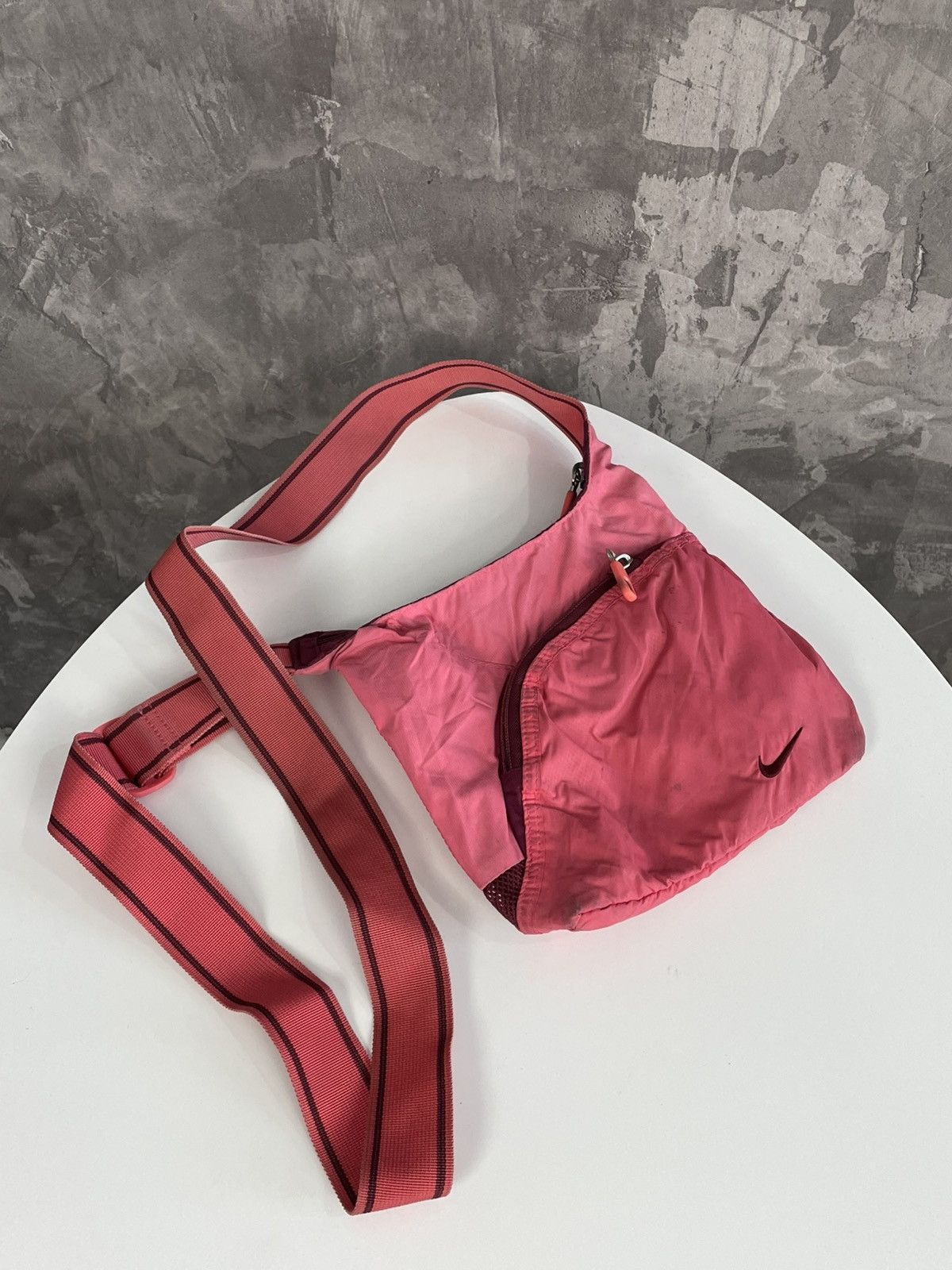 Nike × Nike ACG × Vintage Nike crossbody bag 90s Style Very Rare Design Size ONE SIZE - 1 Thumbnail