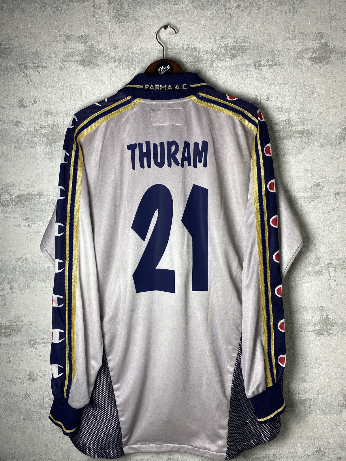 Raised by Champions AC Parma Away 2000/01 Player Issue Long Sleeve Size US XL / EU 56 / 4 - 2 Thumbnail