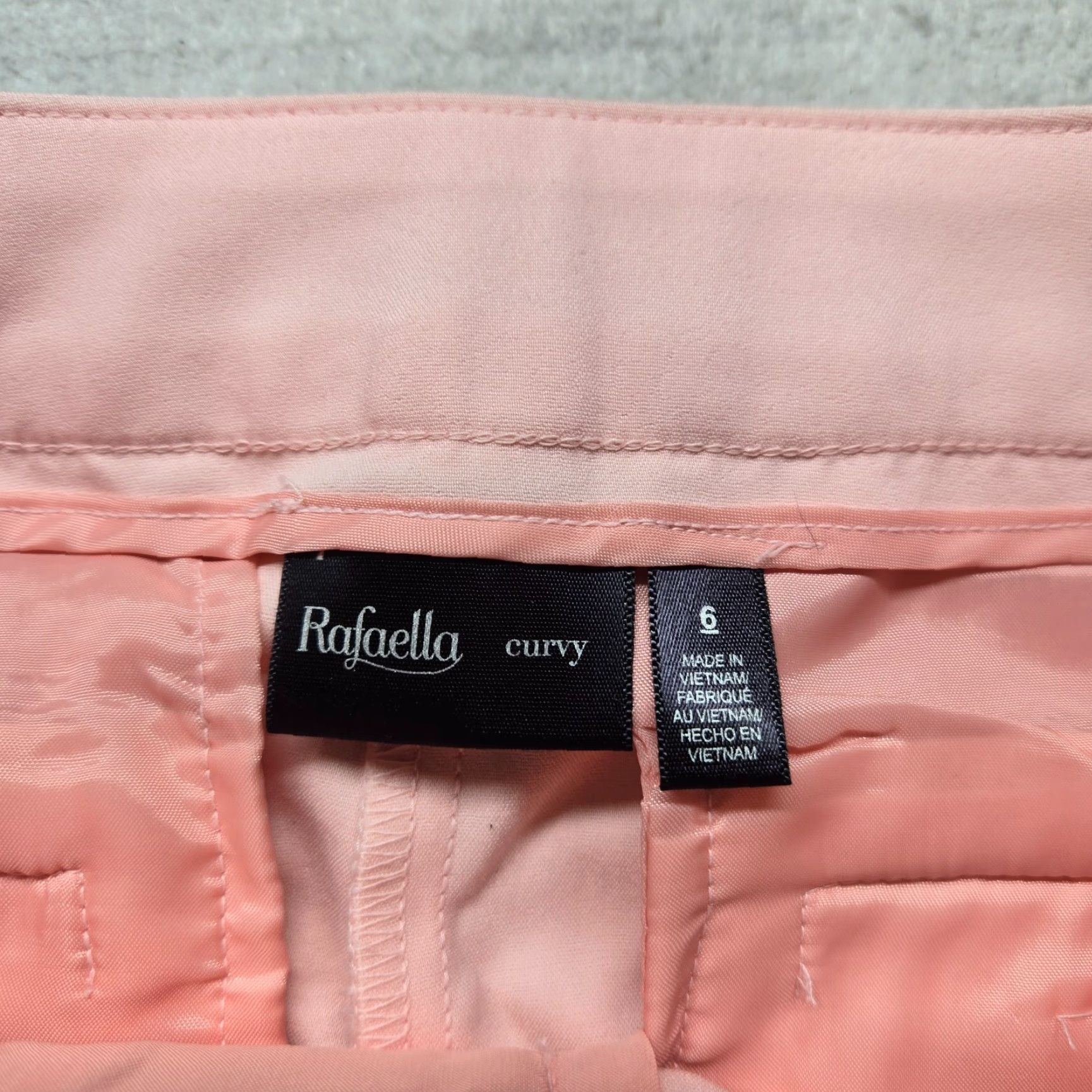 Vintage Rafaella Pink Solid Curvy Fit Straight Leg Pants Adult Women's Size 6 Petite Polyester Viscose Size 28" / US 6 / IT 42 - 3 Thumbnail