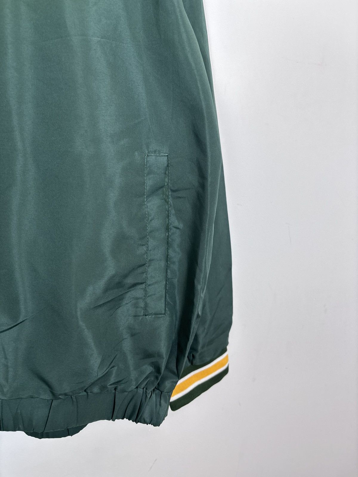 G-III G-III Green Bay Packers NFL V-Neck Jacket Pullover Crewneck Size US XXL / EU 58 / 5 - 6 Thumbnail