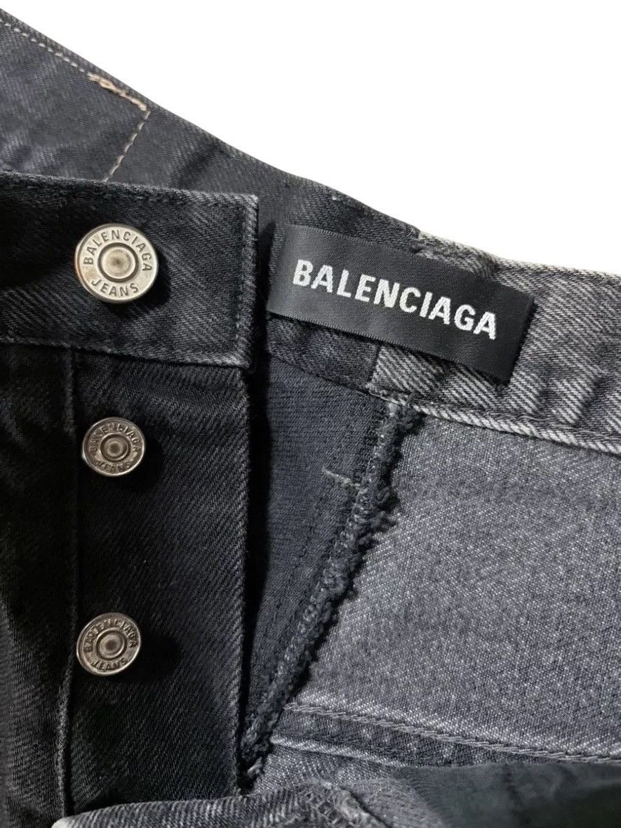 Balenciaga Balenciaga Two Tone Barcode Short Size US 30 / EU 46 - 9 Thumbnail
