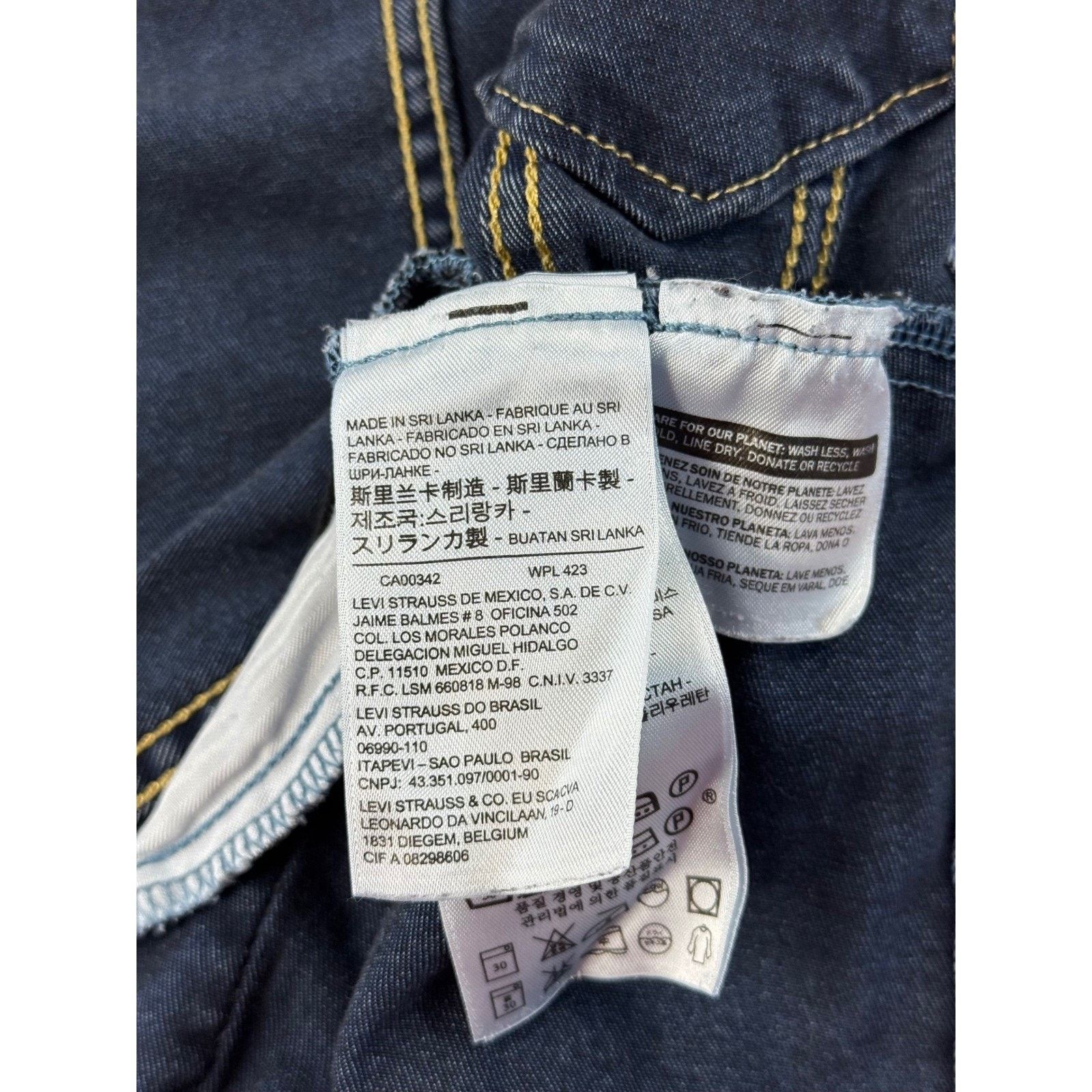 Levi's Levi Strauss & Co Womens Denim Trucker Jacket Size S Blue Size S / US 4 / IT 40 - 7 Thumbnail