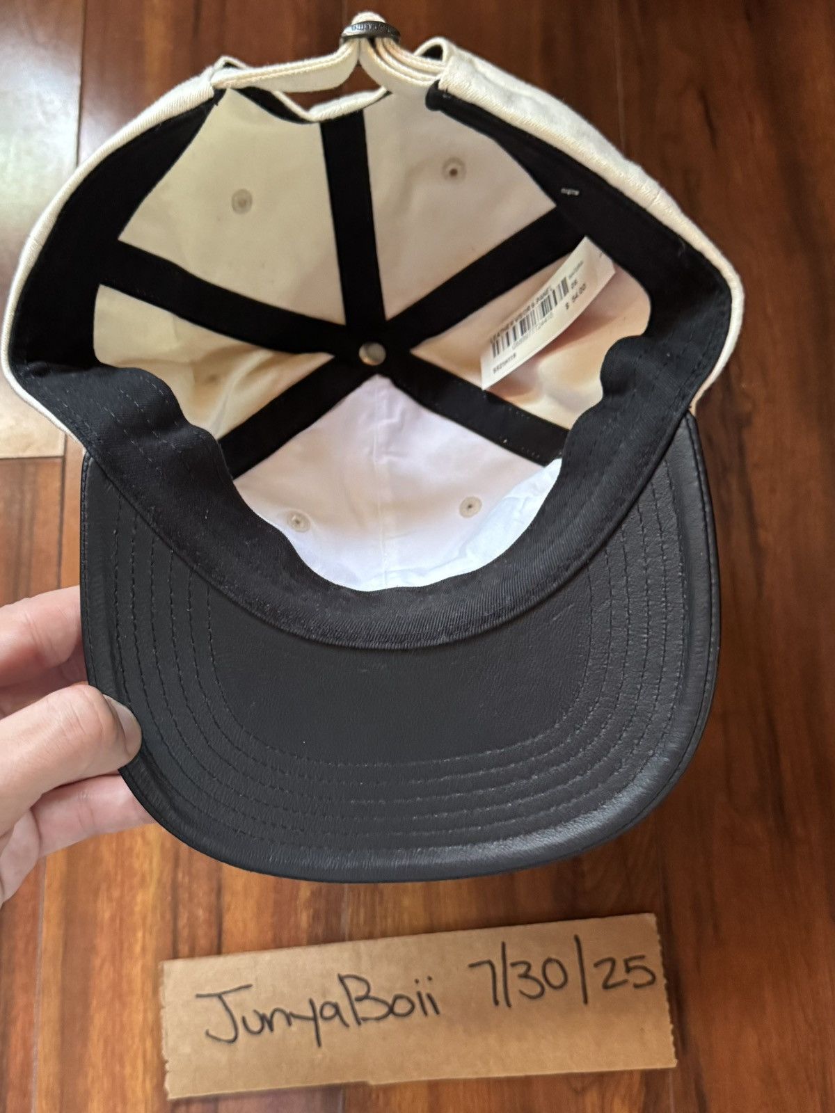 Supreme SUPREME LEATHER VISOR 6 PANEL HAT CAP WHITE SS21 Size ONE SIZE - 4 Thumbnail