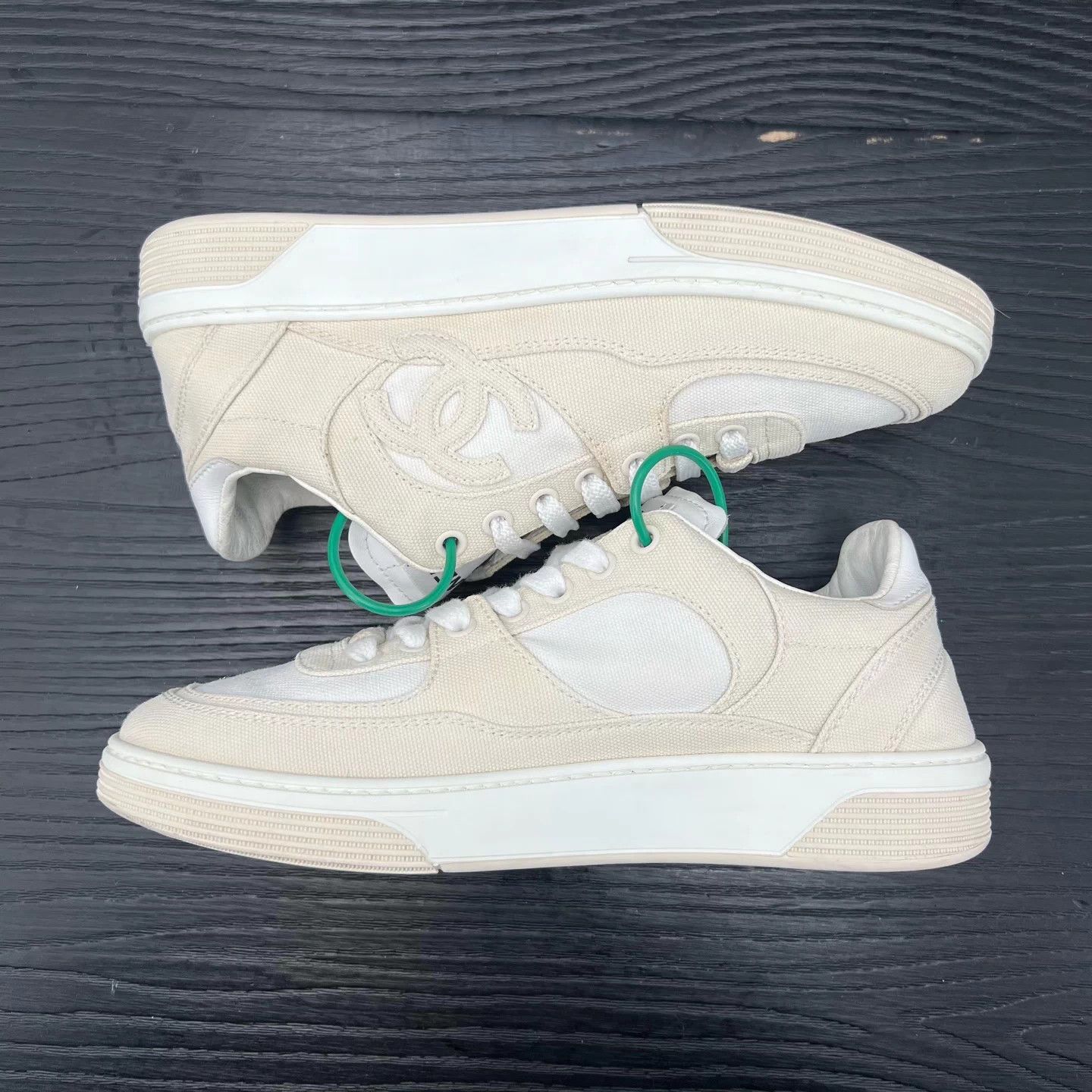 Chanel Chanel 24 Beige Sneakers 38.5 Worn 2x Size US 7.5 / IT 37.5 - 3 Thumbnail