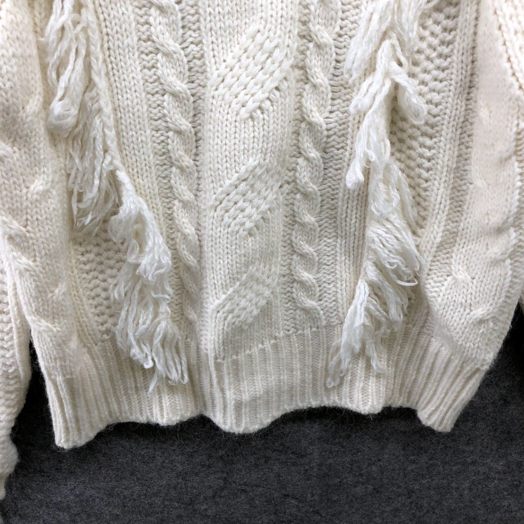 Vintage VINTAGE Elsa Manda Fringe Cable Knit Sweater Women’s M Wool Blend Ivory Size M / US 6-8 / IT 42-44 - 4 Thumbnail