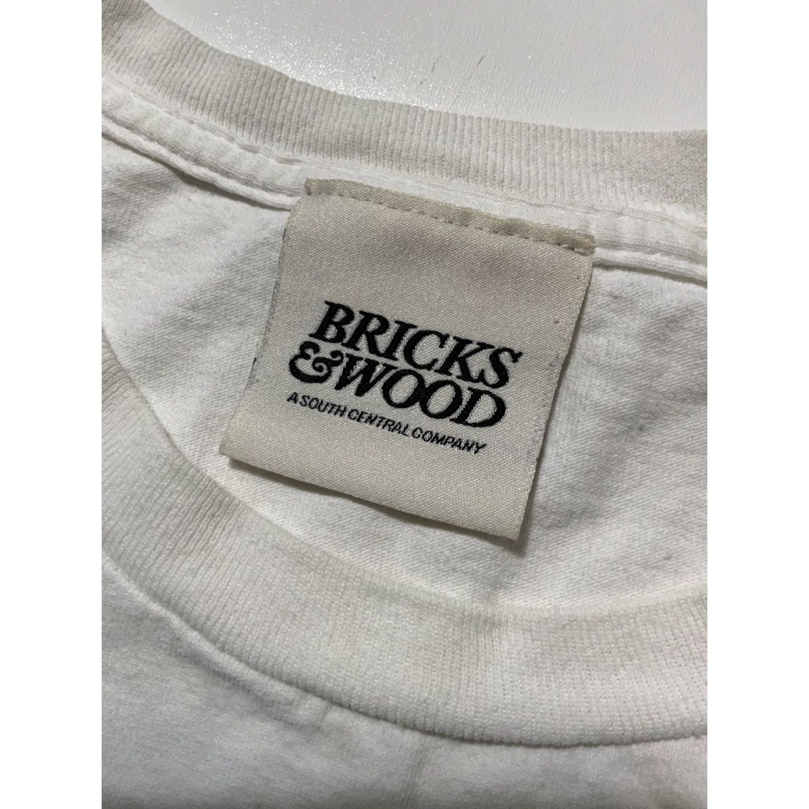 Bricks & Wood Bricks And Wood Los Angeles Super Bowl LVI Football Helmet S/S Crew T-Shirt Sz. XXL White Mens Crew Neck. Size US XXL / EU 58 / 5 - 5 Thumbnail