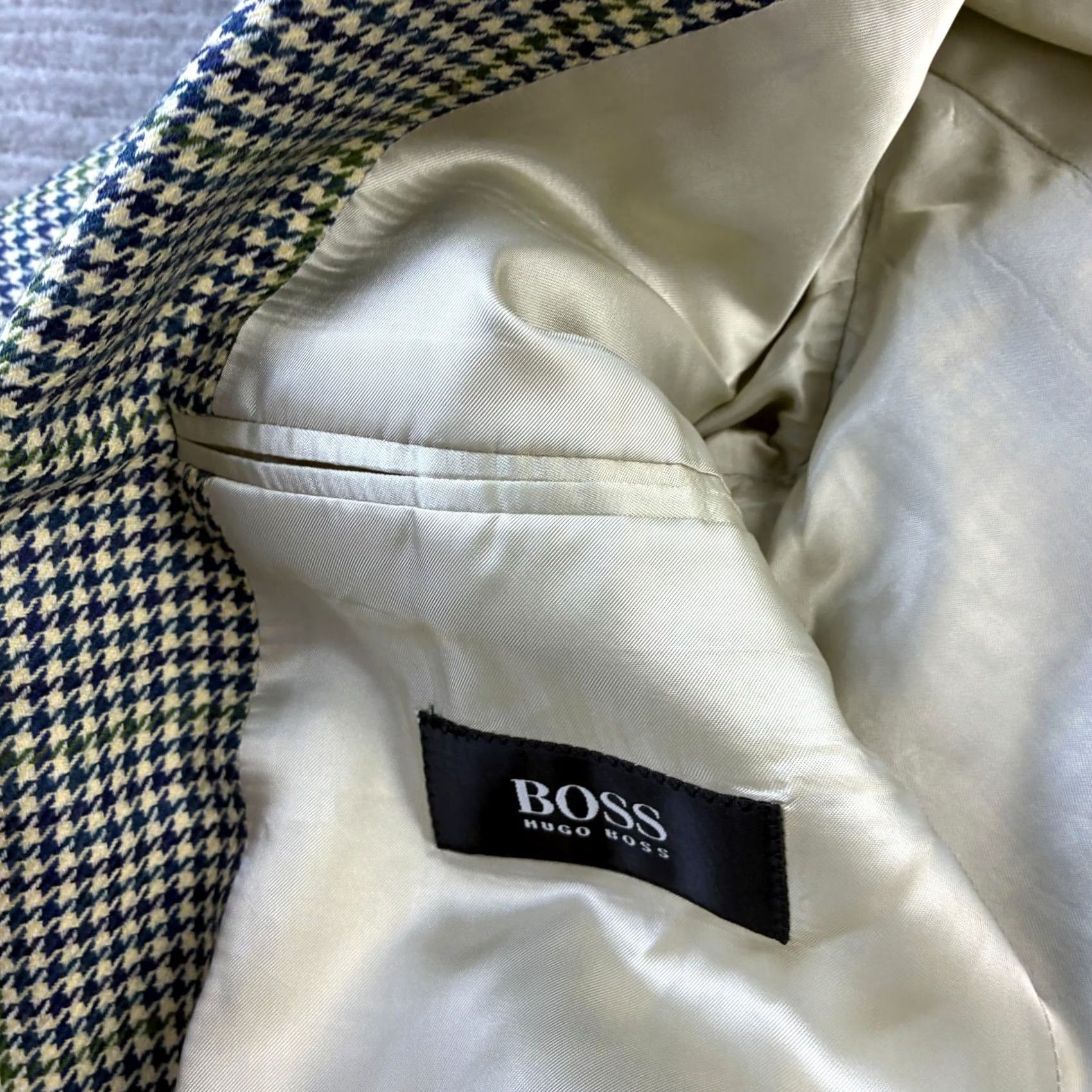 Hugo Boss VINTAGE Hugo Boss Jacket Mens 44 Green Tweed Wool Blazer Sport Coat HUGO BOSS Blazer Green Tweed Wool 44 Mens Vintage Jacket Size 44R - 7 Thumbnail
