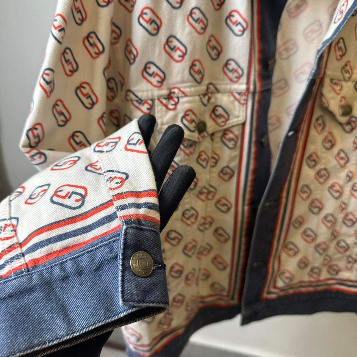 Gucci GUCCI MONOGRAM “GC” JEANS JACKET Size US M / EU 48-50 / 2 - 16 Thumbnail