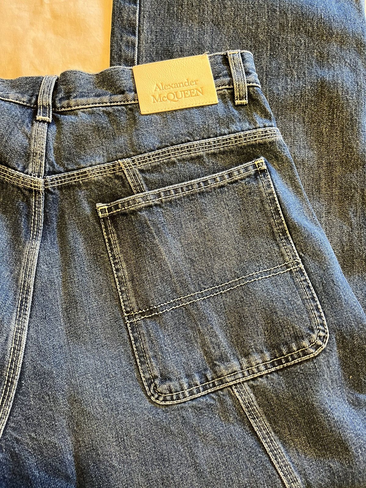 Alexander McQueen Alexander McQueen baggy wide leg jeans. Size US 34 / EU 50 - 13 Thumbnail