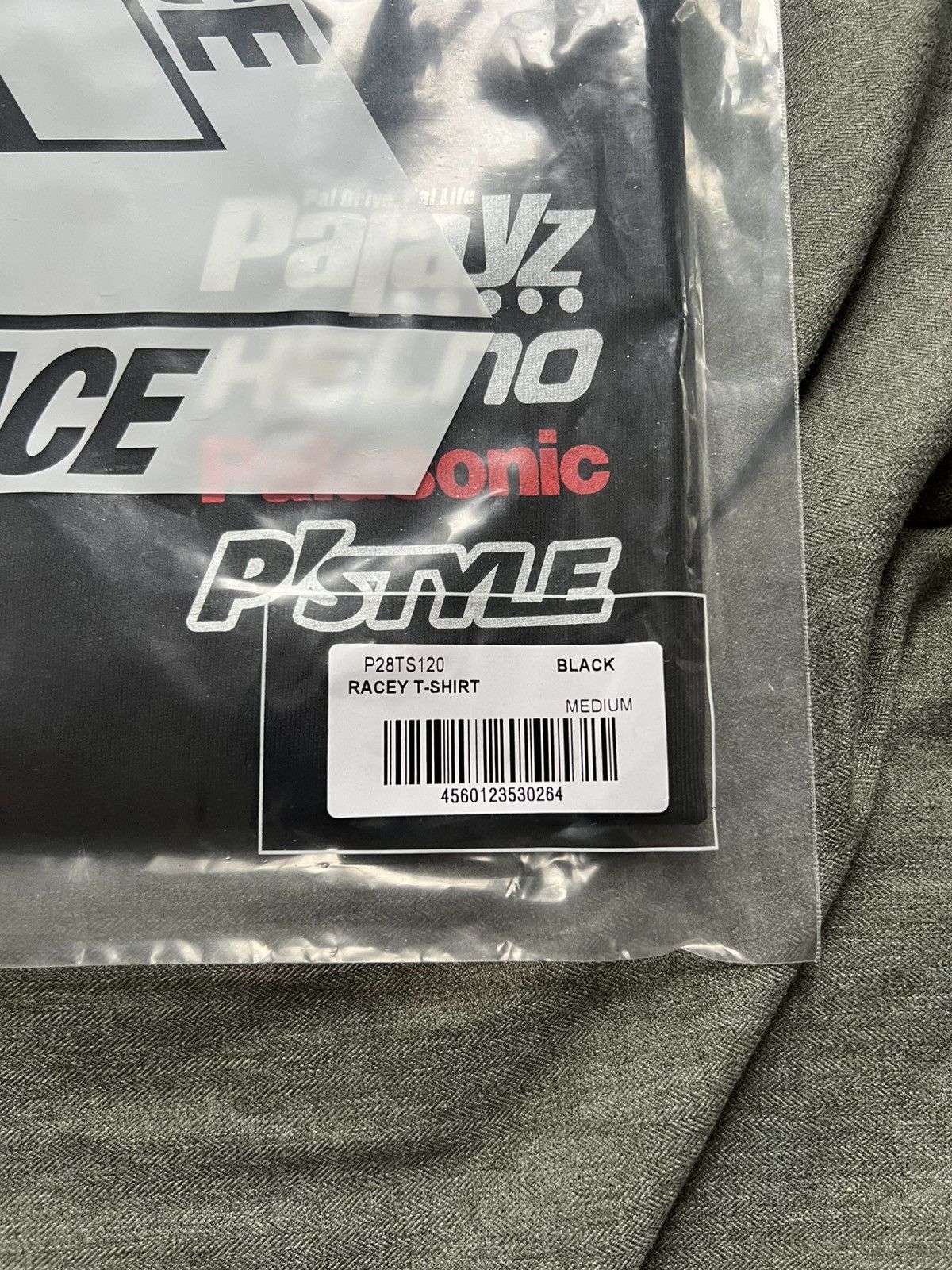 Palace × Streetwear Palace Racey T shirt Black | Grailed