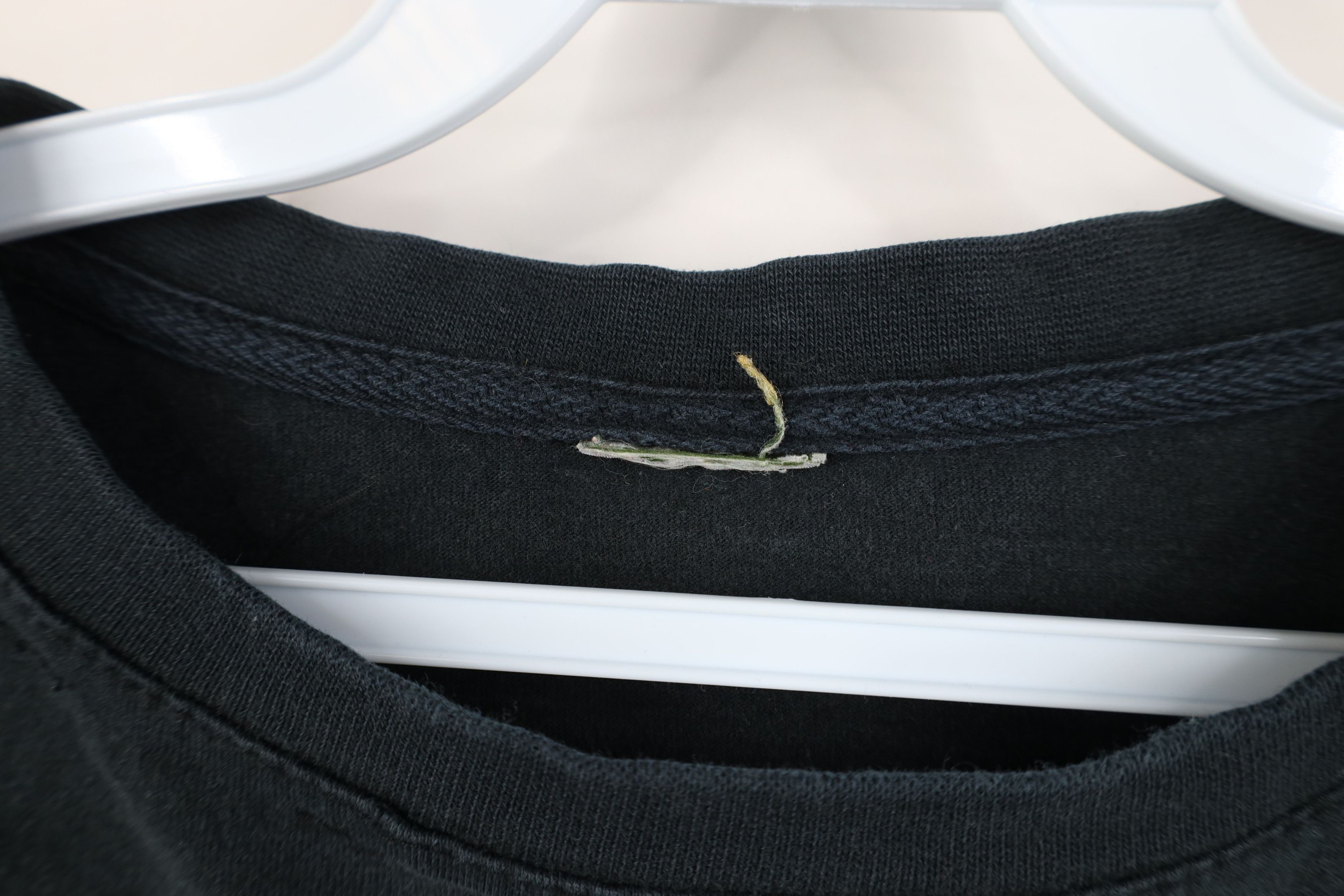 Levi's Vintage 90s Y2K Levis Spell Out Baggy Fit T-Shirt Black Size US L / EU 52-54 / 3 - 6 Thumbnail