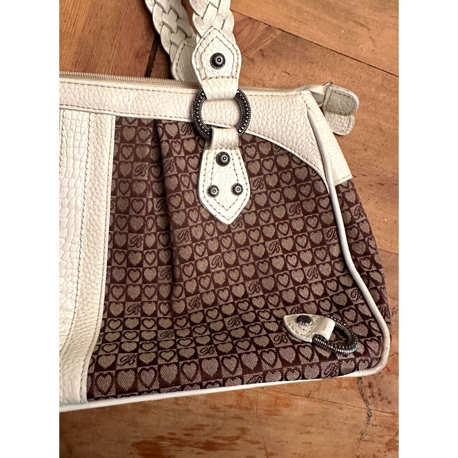 Brighton VINTAGE Brighton Handbag Hearts Leather White Trim Purse Satchel Bag D638910 Size ONE SIZE - 2 Thumbnail