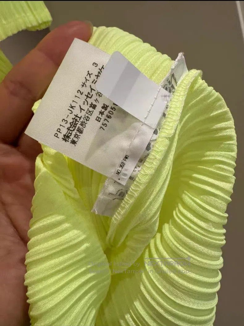 Issey Miyake Issey Miyake Pleated Short Sleeve Size L / US 10 / IT 46 - 3 Thumbnail