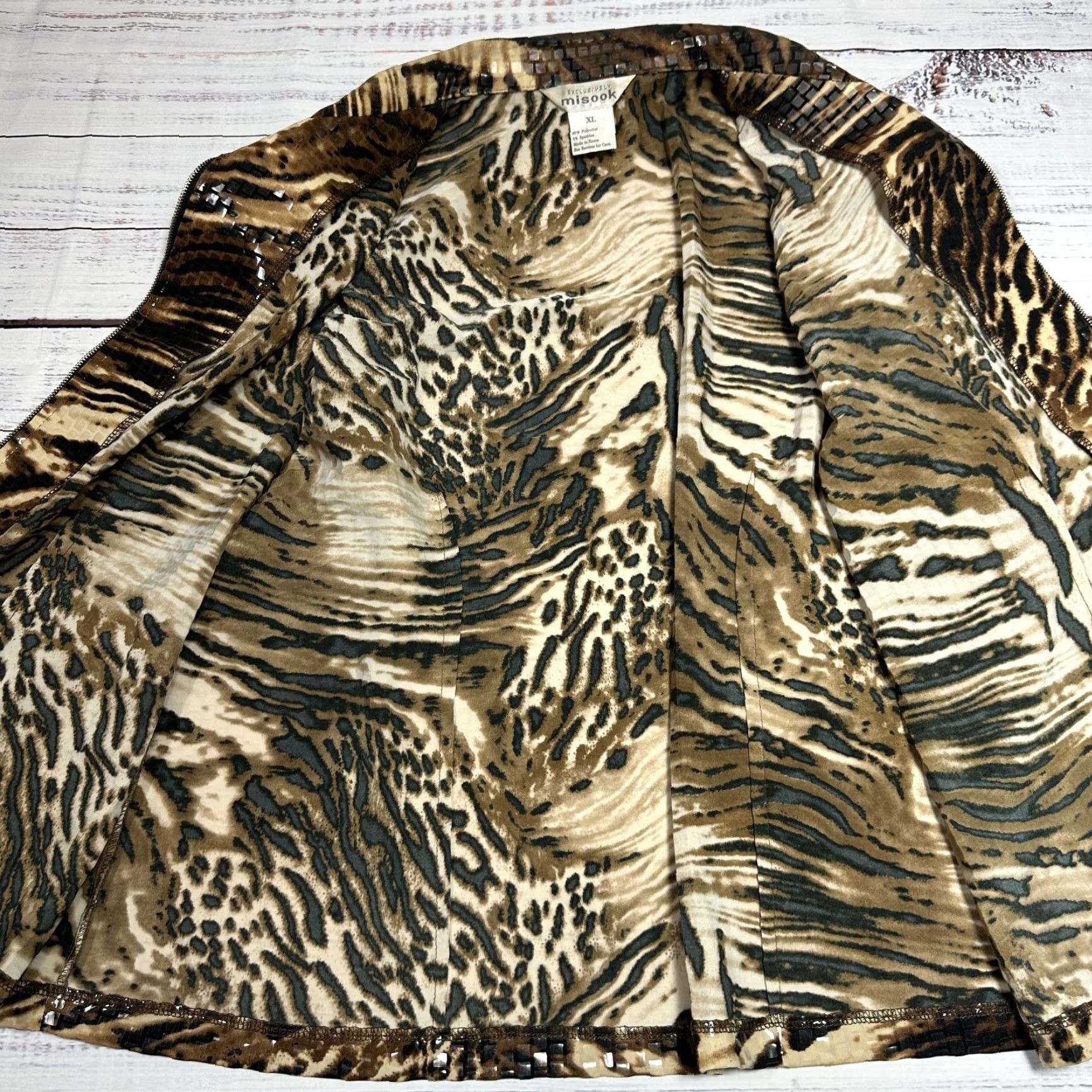 Vintage VINTAGE Misook Jacket Women Long Sleeve Zip Up Tiger Exotic Brown XL Misook Womens Shiny Polyester Brn Brown Jacket Places Ladies Mens Girls? Size XL / US 12-14 / IT 48-50 - 6 Thumbnail
