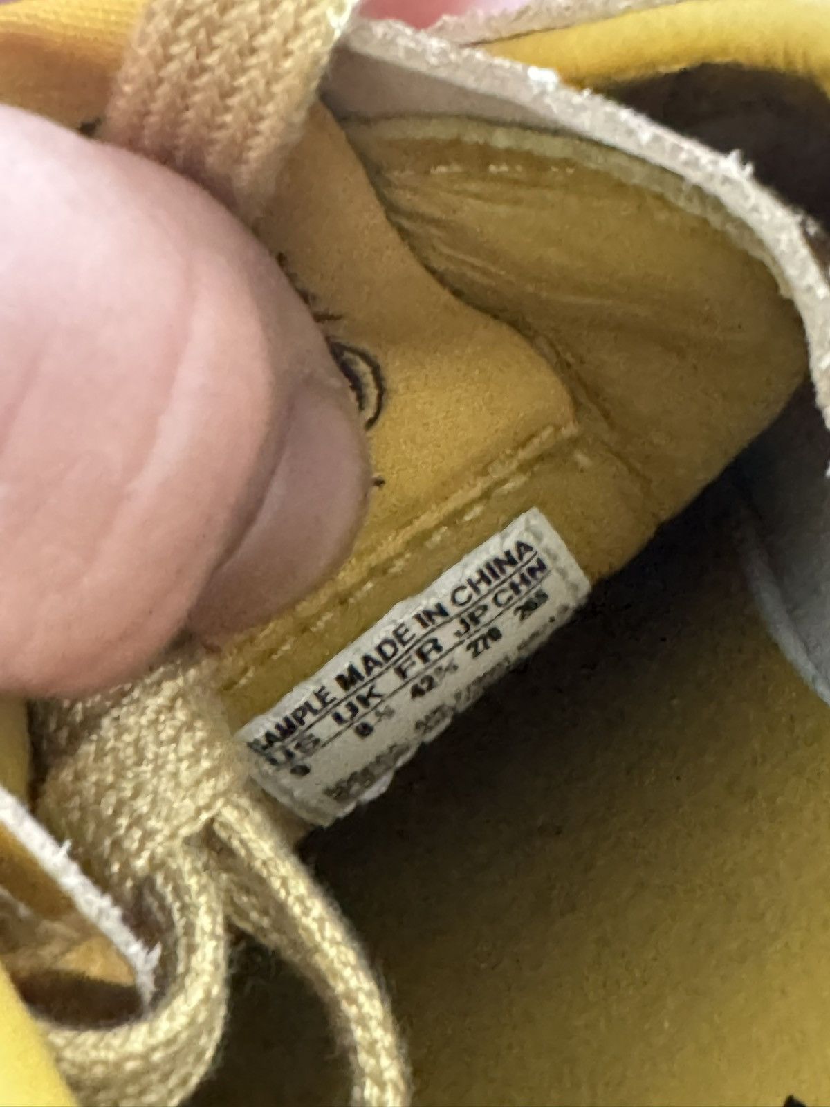 Adidas × Jeremy Scott Gold Dollar Wings Sneaker Size US 9 / EU 42 - 9 Thumbnail