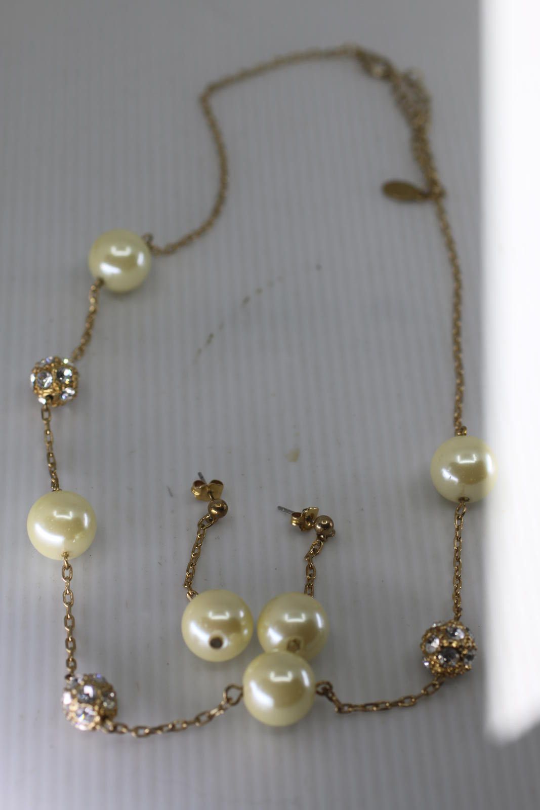 The Unbranded Brand Bijoux Ternier Faux Pearl Necklace & Earrings Set Gold Tone Size ONE SIZE - 1 Thumbnail