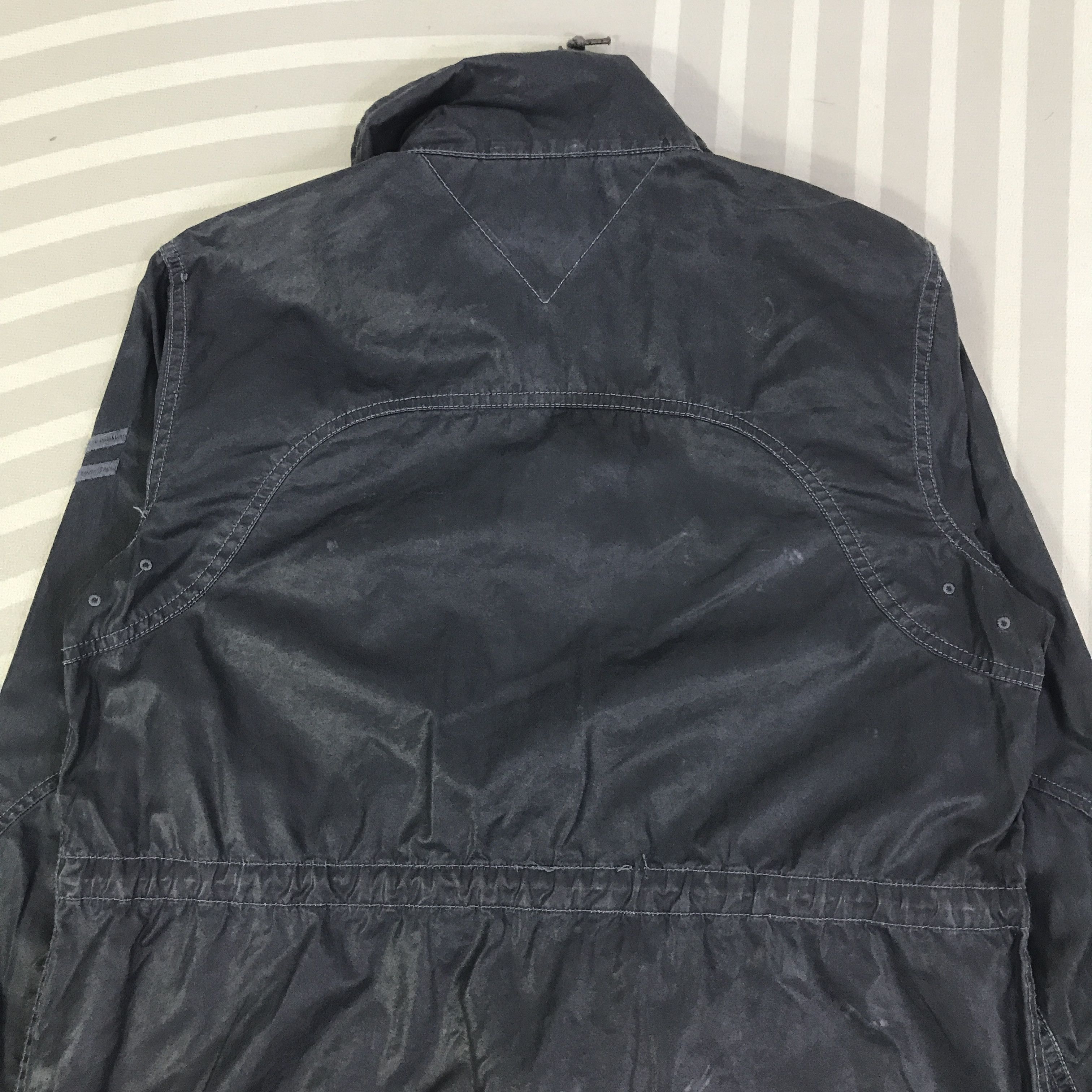 Tommy Hilfiger Vintage Hilfiger Denim woman design Jacket K124B13 Size US M / EU 48-50 / 2 - 4 Thumbnail
