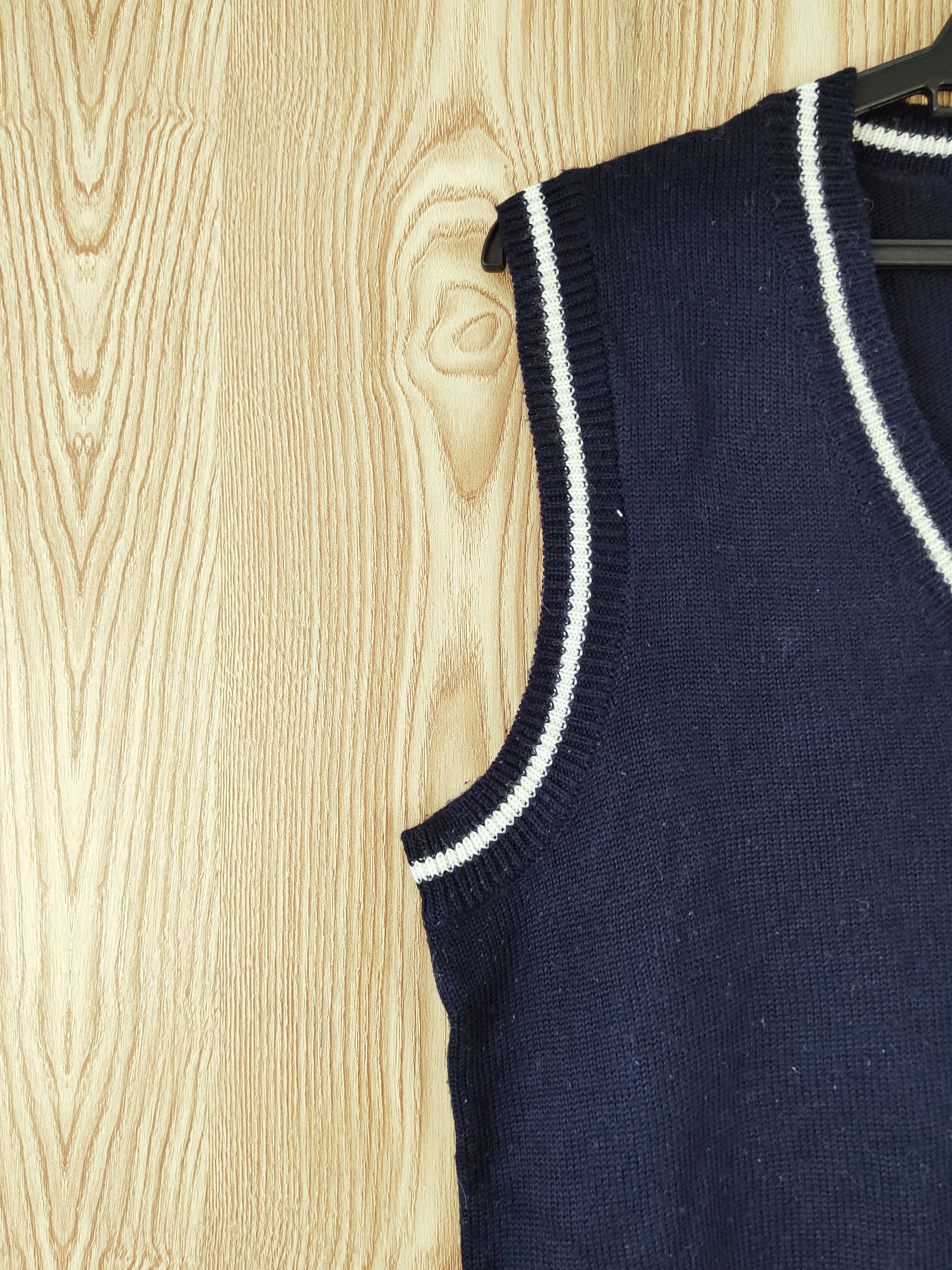 Ellesse × Homespun Knitwear × Japanese Brand Ellese Navy ripped vintage Knitwear Vests #W829 Size M / US 6-8 / IT 42-44 - 4 Thumbnail