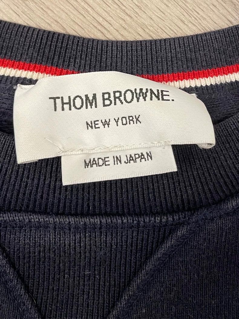 Thom Browne Thom browne Dark blue four-striped round-neck sweatshirt 2 Size US S / EU 44-46 / 1 - 6 Thumbnail