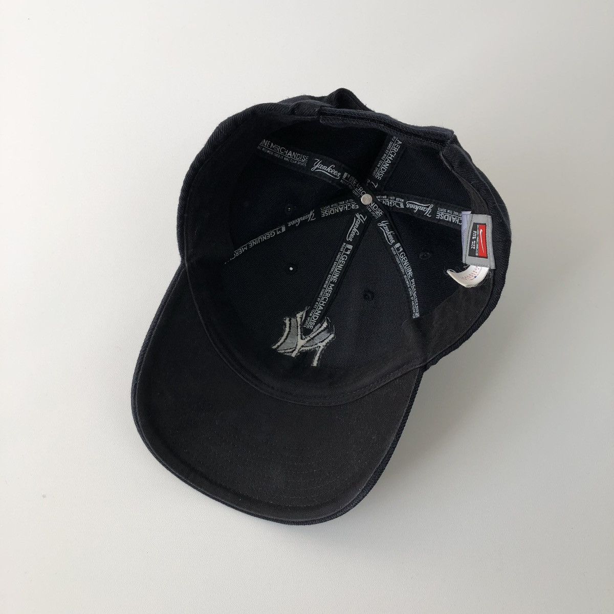 New York Yankees Nike Team NY 05’ New York Yankees Vintage Wool Cap Black Size ONE SIZE - 8 Thumbnail