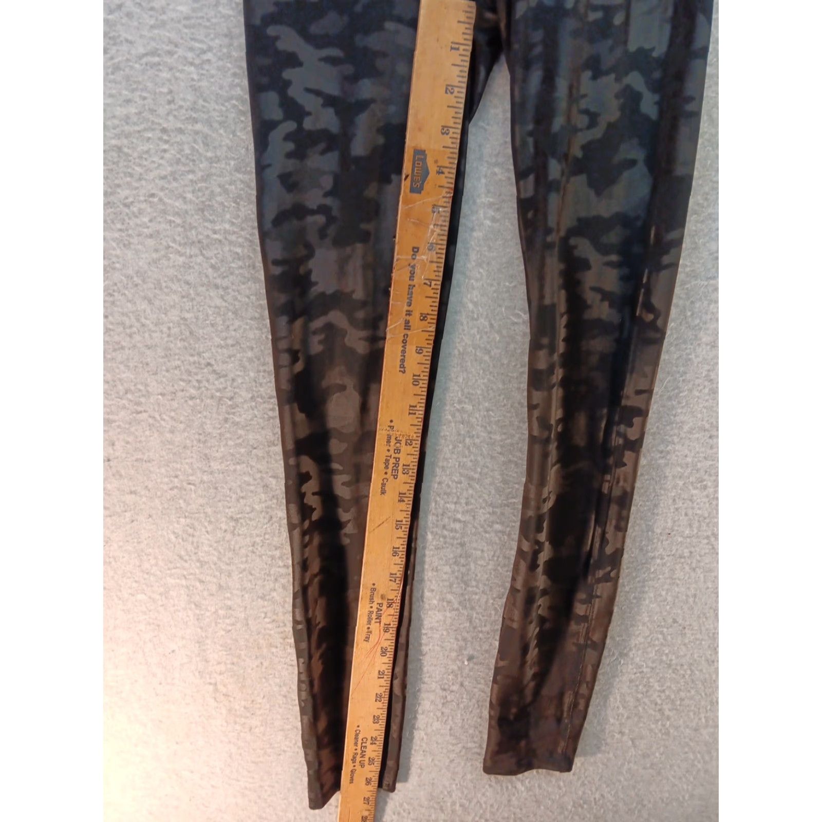 Spanx Spanx Women's Leggings Size S/P Black Camo Animal Print Shine - Petites, Ankle Length, Mid Rise, Machine Washable, Vietnam, Colorful, Women Size 28" / US 6 / IT 42 - 5 Thumbnail