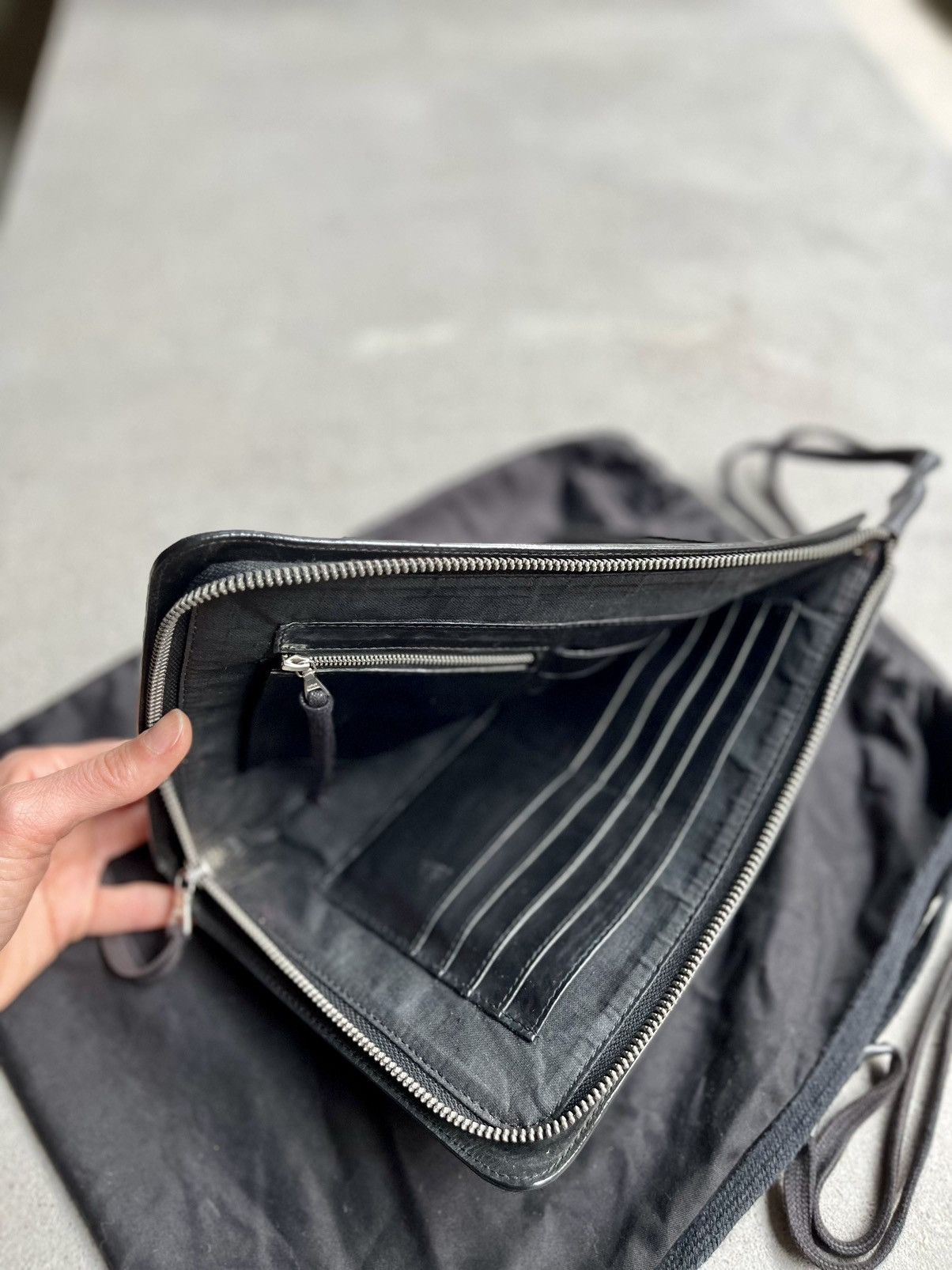 Boris Bidjan Saberi BBS • Zip-Around Wallet Bag • Black Smooth Leather Size ONE SIZE - 4 Thumbnail
